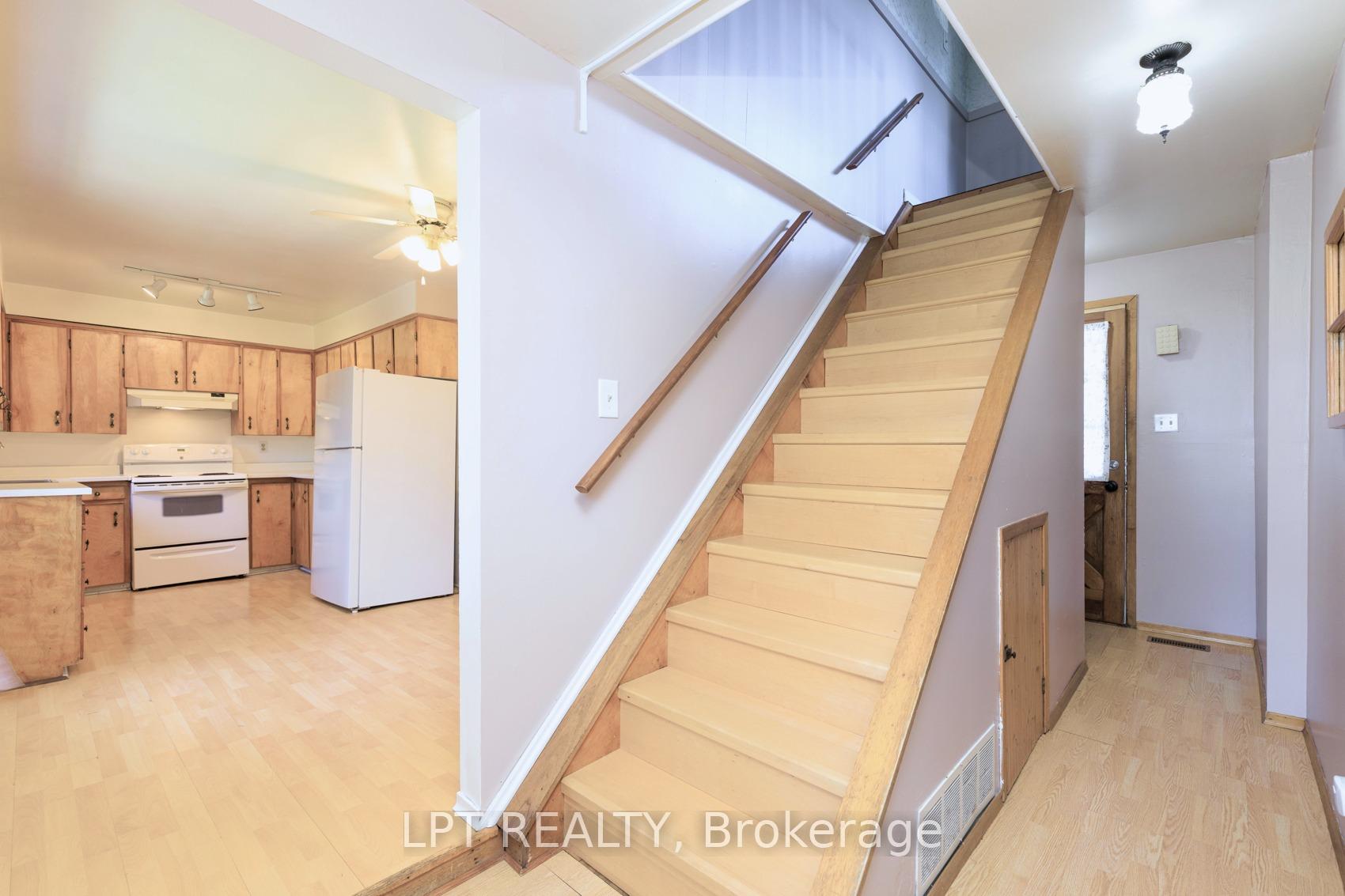 Photo 18 of 247 Hedge Road, Georgina, Sutton & Jackson's Point — HOMEH