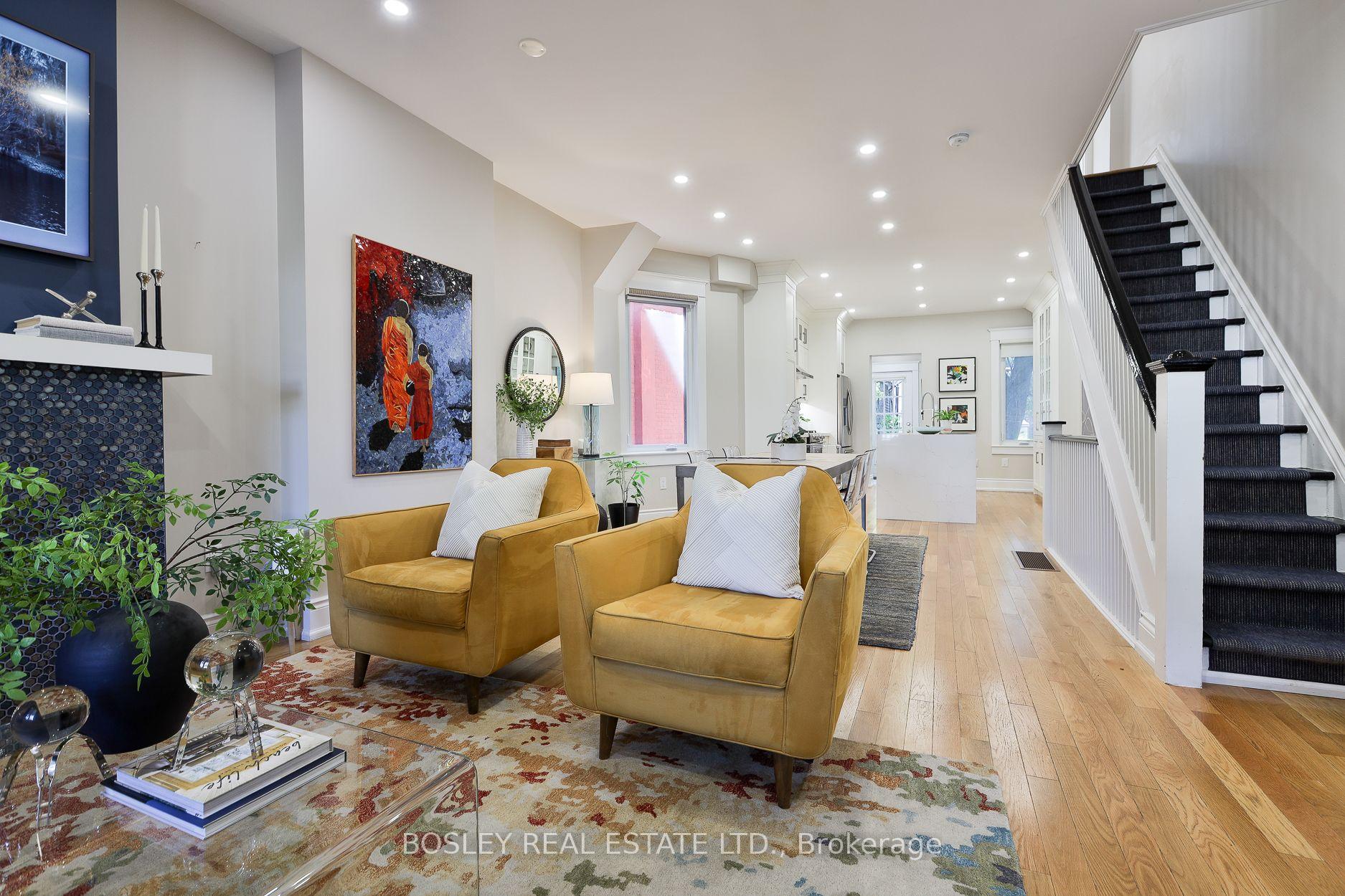 Photo 7 of 27 Mountnoel Avenue, Toronto, Greenwood-Coxwell — HOMEH