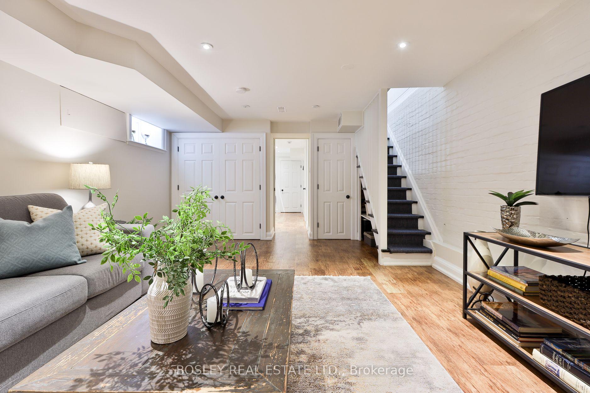 Photo 36 of 27 Mountnoel Avenue, Toronto, Greenwood-Coxwell — HOMEH