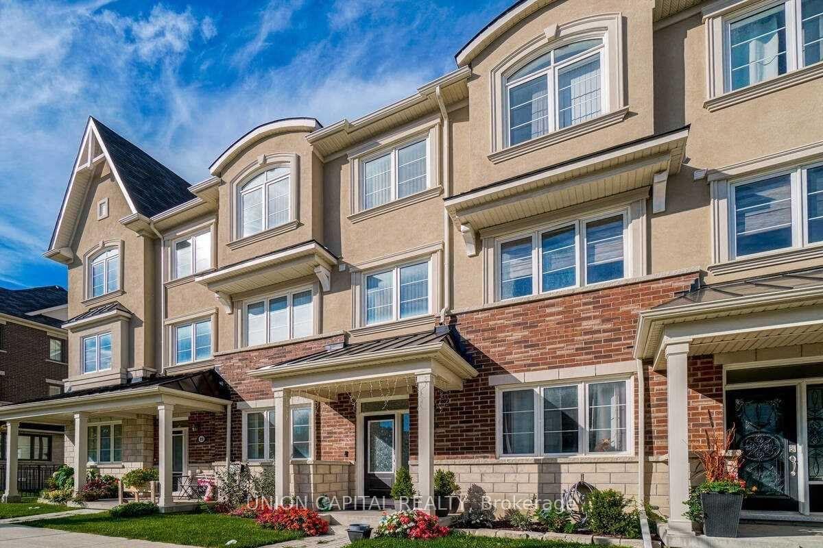 Photo 3 of 90 Cornell Centre Boulevard, Markham, Cornell — HOMEH