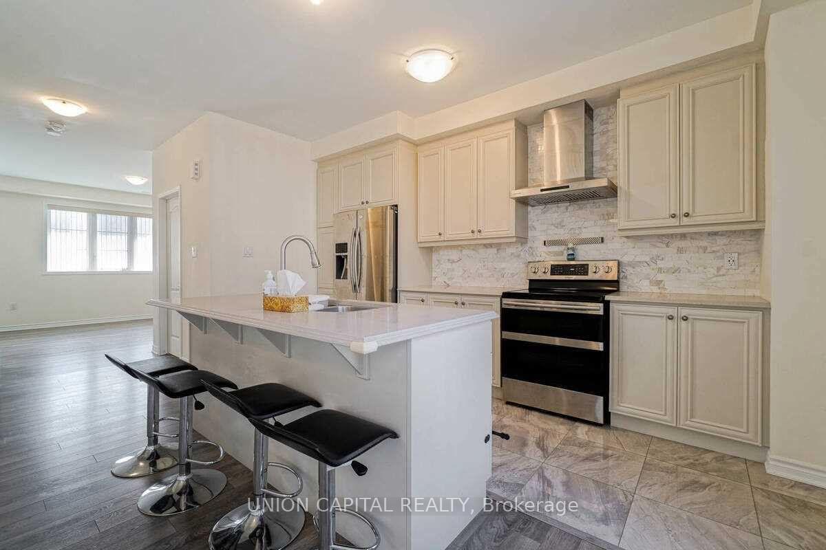 Photo 14 of 90 Cornell Centre Boulevard, Markham, Cornell — HOMEH