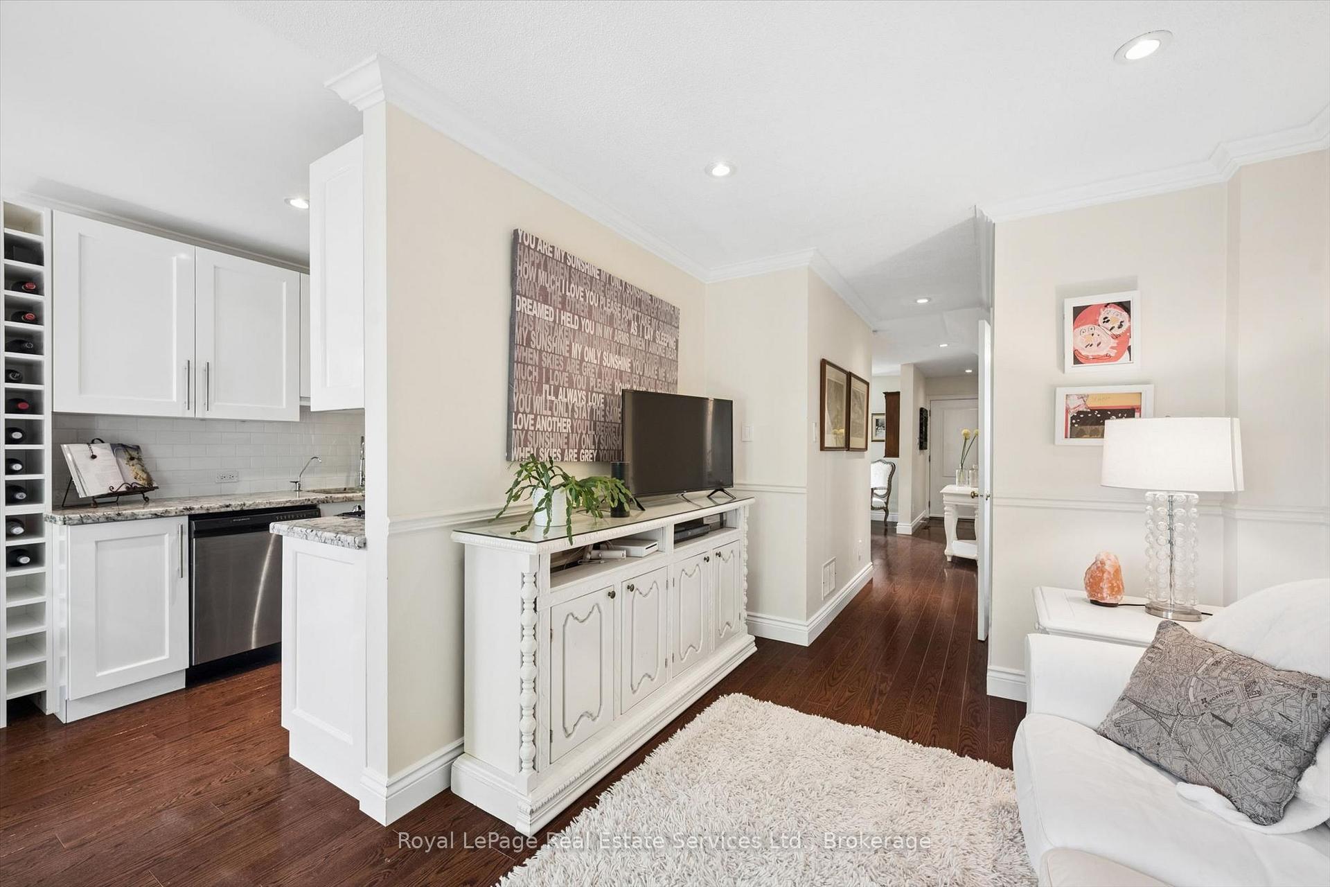 Photo 13 of 2255 MacLennan Drive, Oakville, River Oaks — HOMEH
