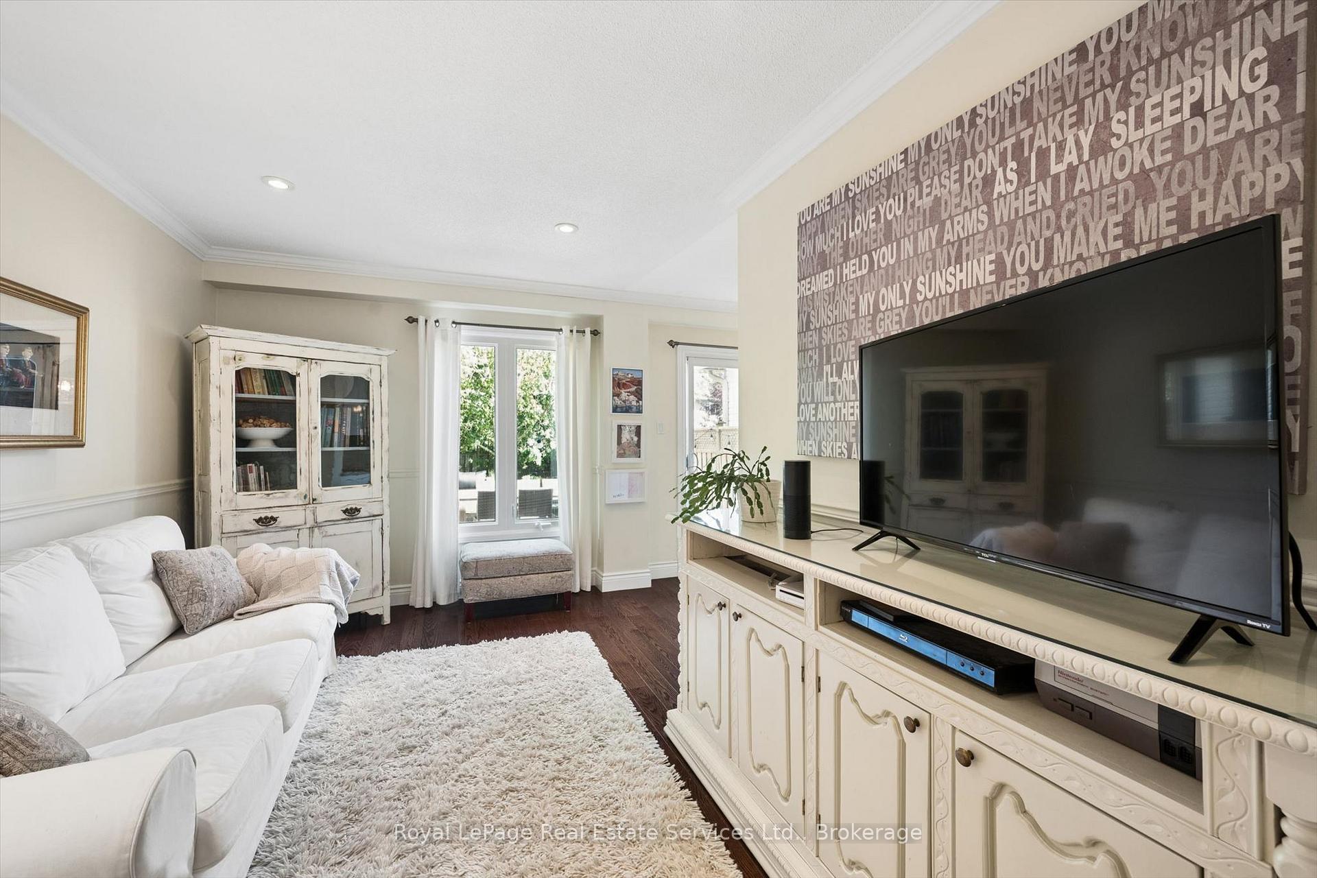 Photo 14 of 2255 MacLennan Drive, Oakville, River Oaks — HOMEH