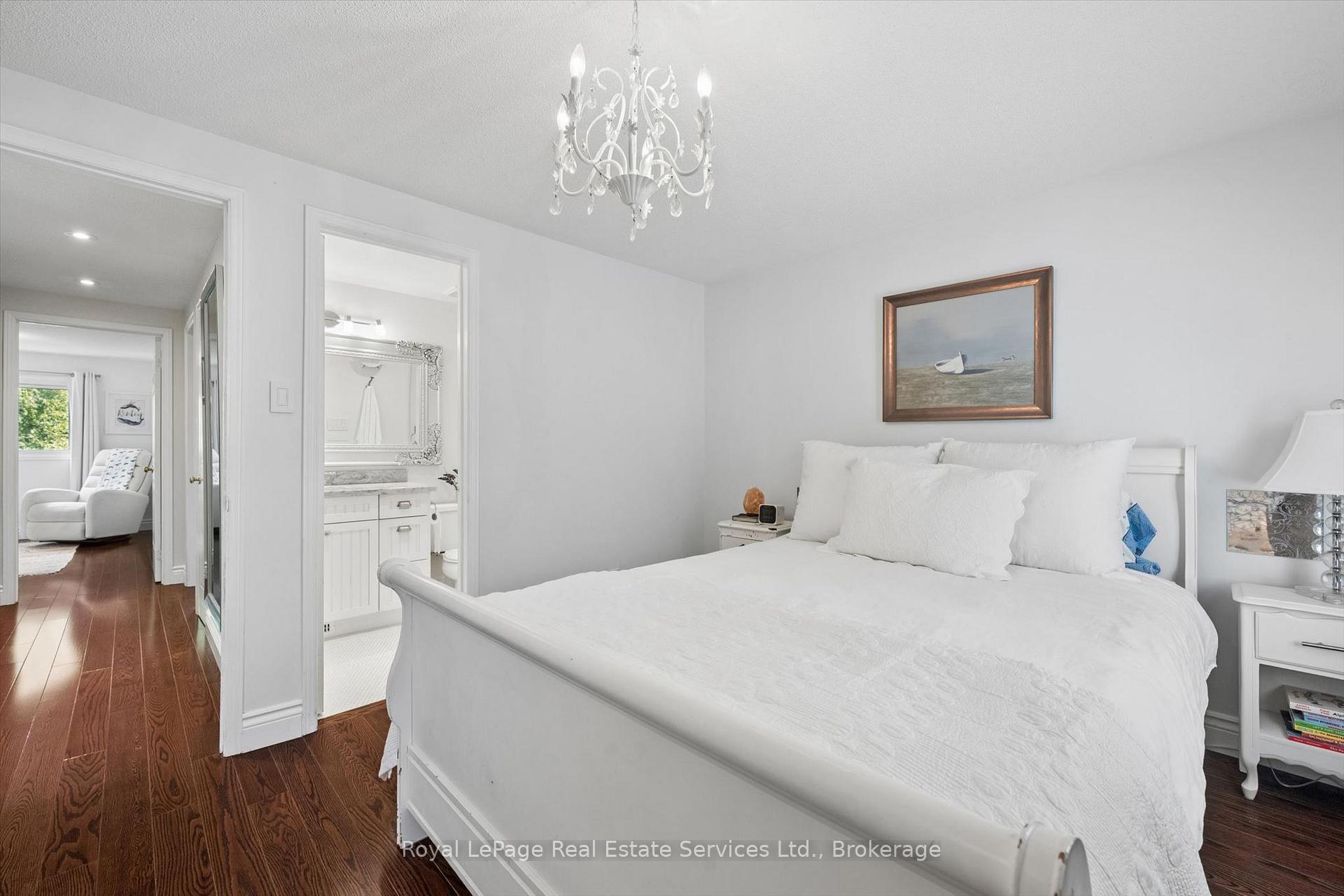 Photo 25 of 2255 MacLennan Drive, Oakville, River Oaks — HOMEH