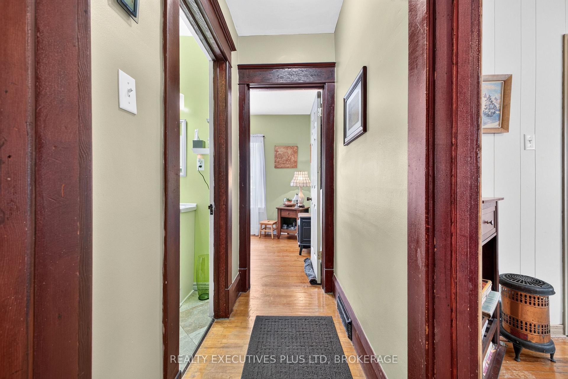 Photo 17 of 5179 Huron Street, Niagara Falls, Cherrywood — HOMEH