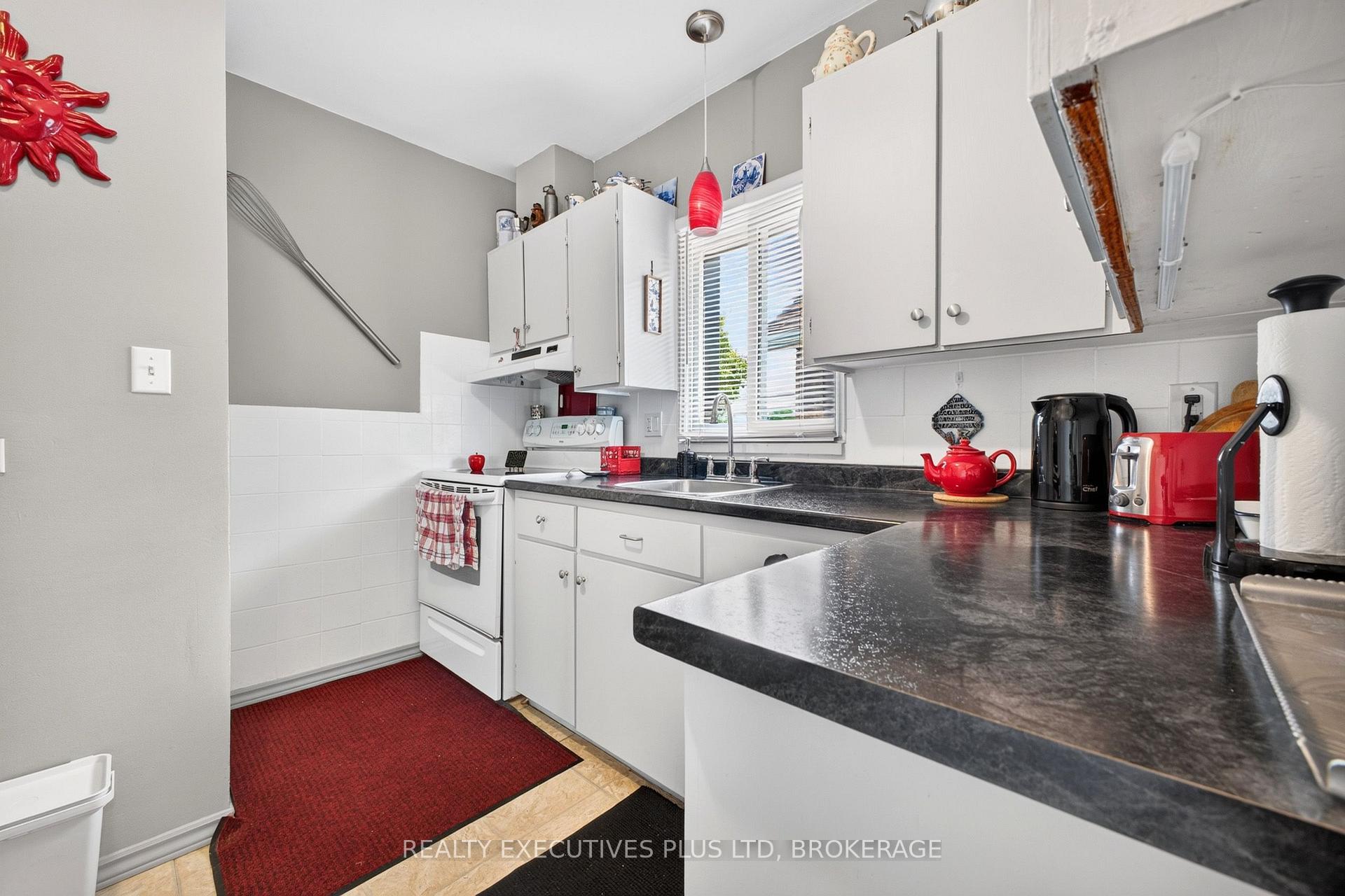 Photo 21 of 5179 Huron Street, Niagara Falls, Cherrywood — HOMEH