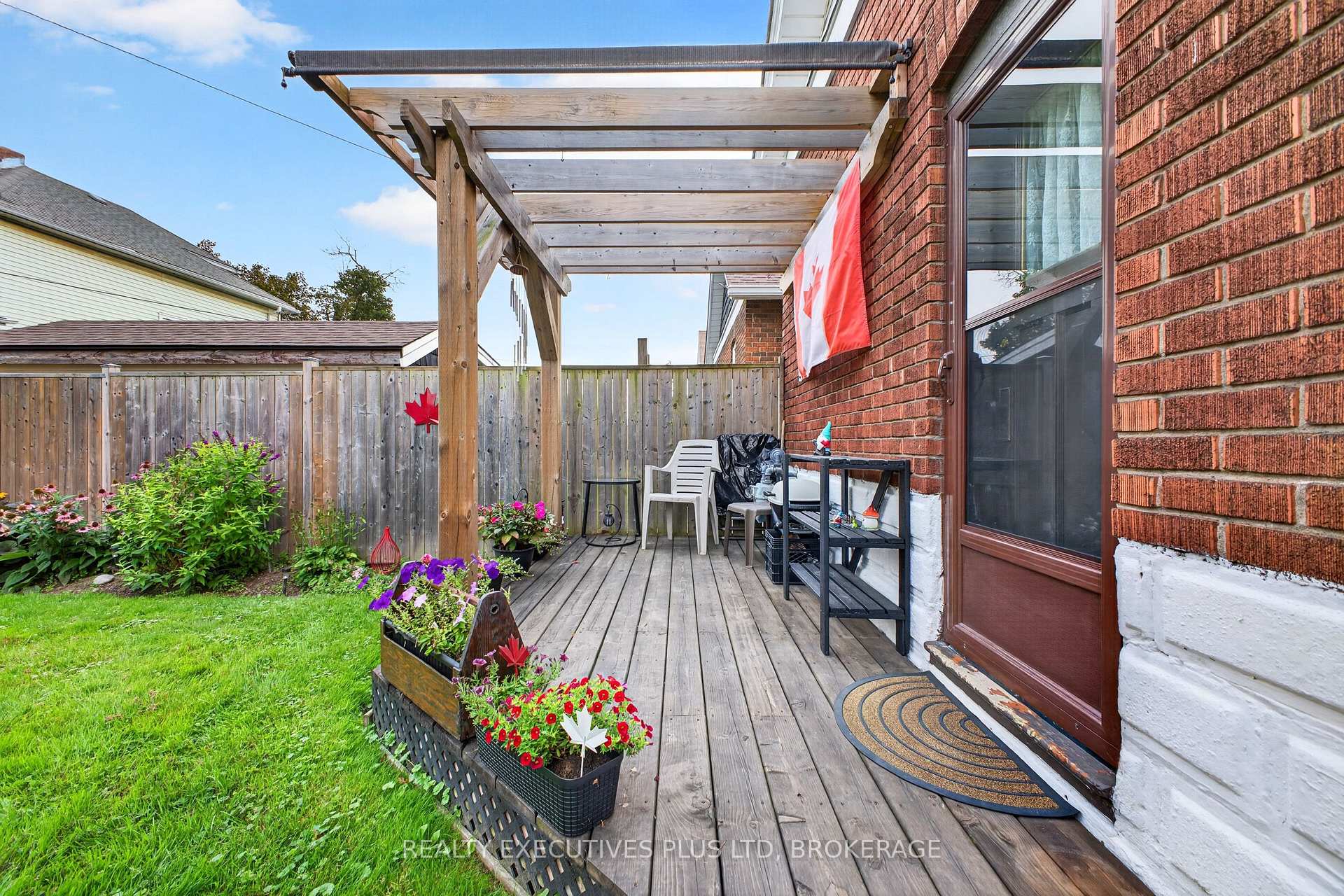 Photo 36 of 5179 Huron Street, Niagara Falls, Cherrywood — HOMEH