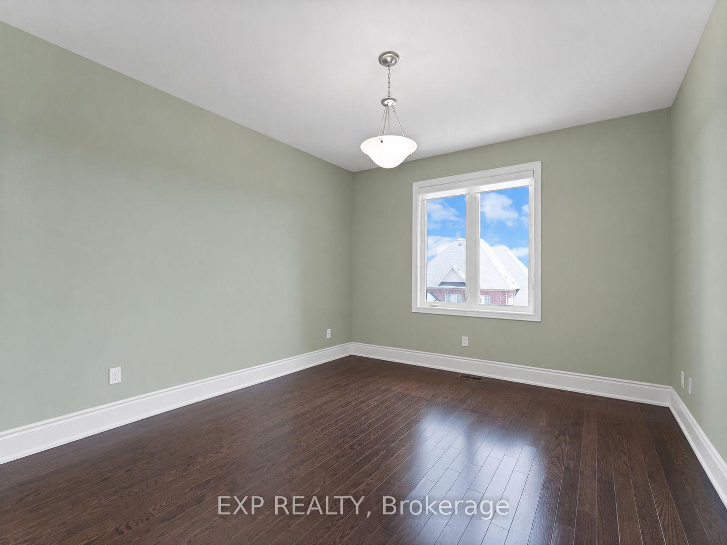 Photo 26 of 85 Royal West Road, Markham, Angus Glen — HOMEH
