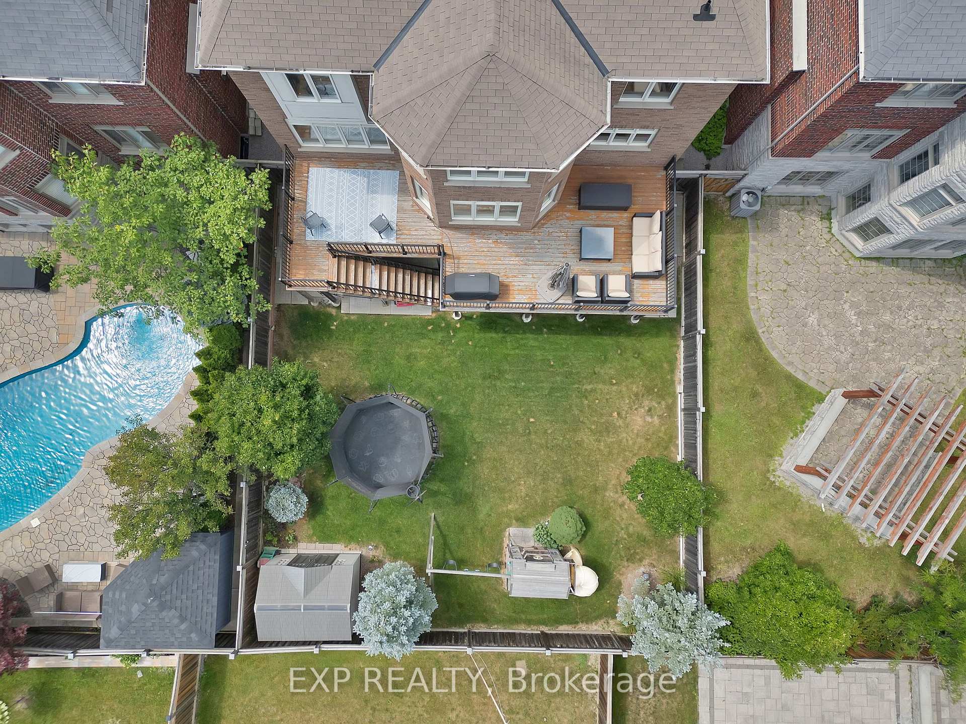 Photo 43 of 85 Royal West Road, Markham, Angus Glen — HOMEH