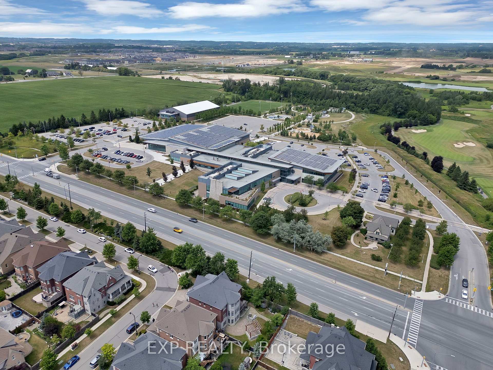 Photo 47 of 85 Royal West Road, Markham, Angus Glen — HOMEH