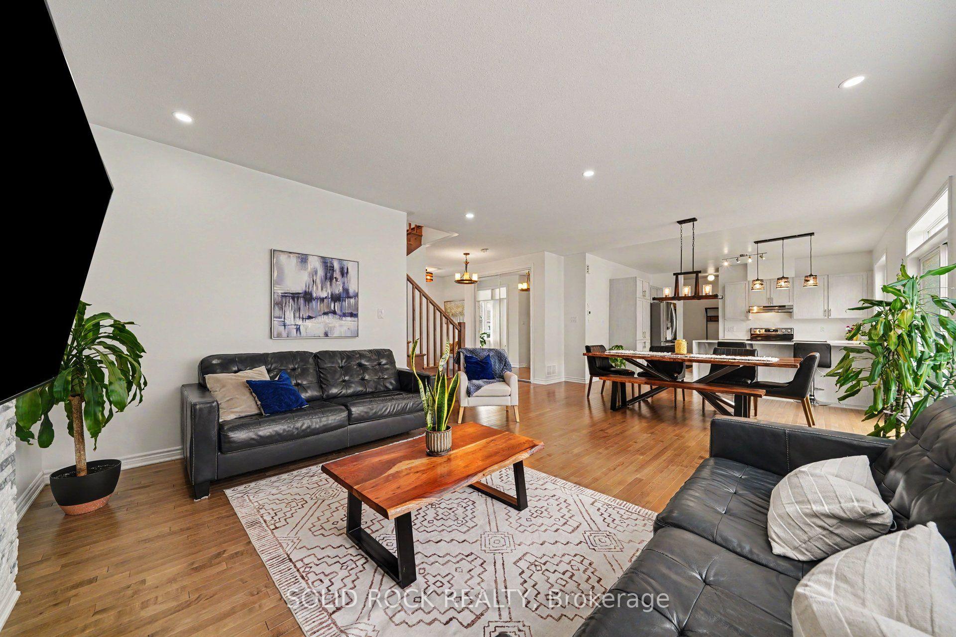 Photo 6 of 1011 Carden Lane, Ottawa, Chapel Hill South - Orleans Village — HOMEH