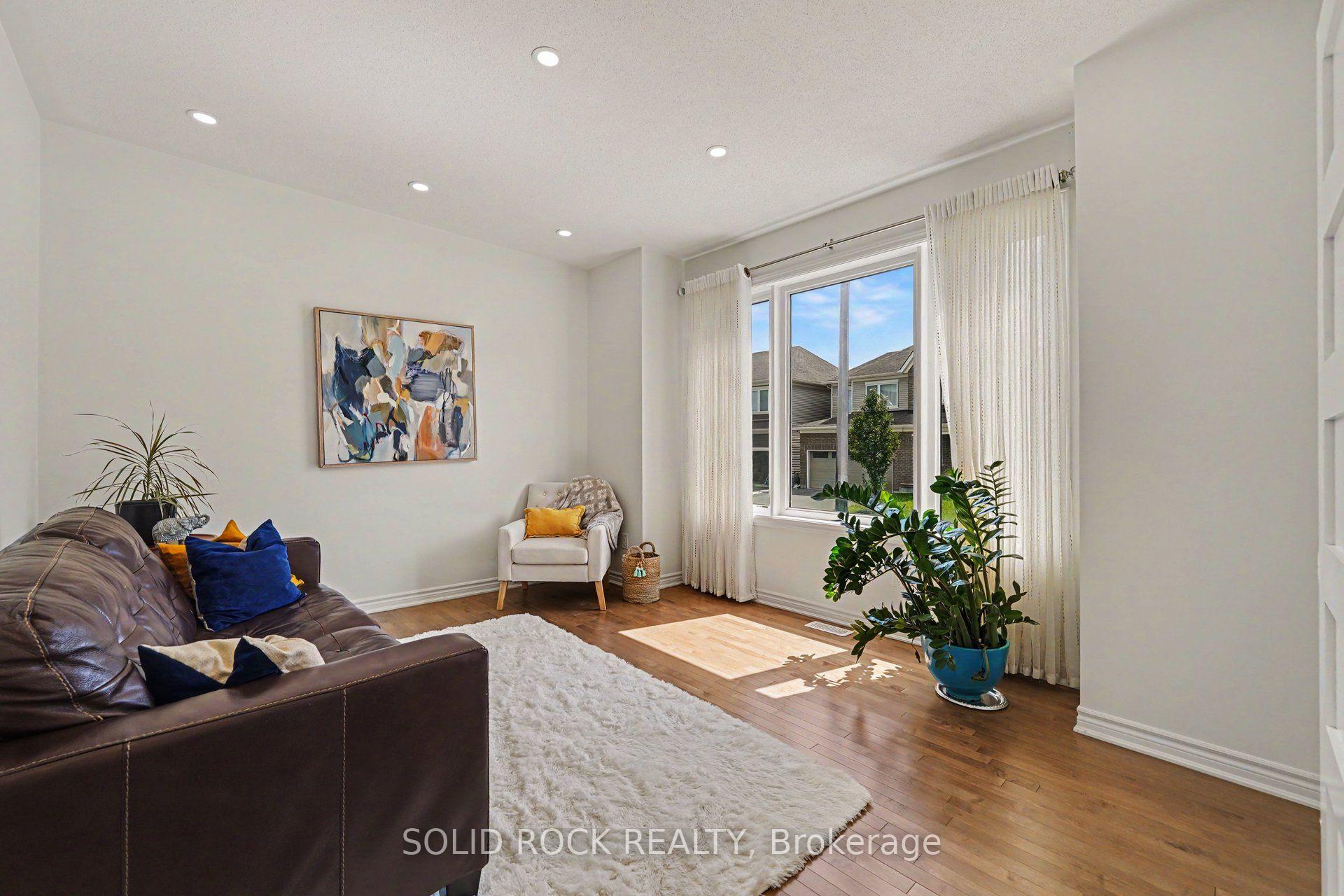 Photo 8 of 1011 Carden Lane, Ottawa, Chapel Hill South - Orleans Village — HOMEH