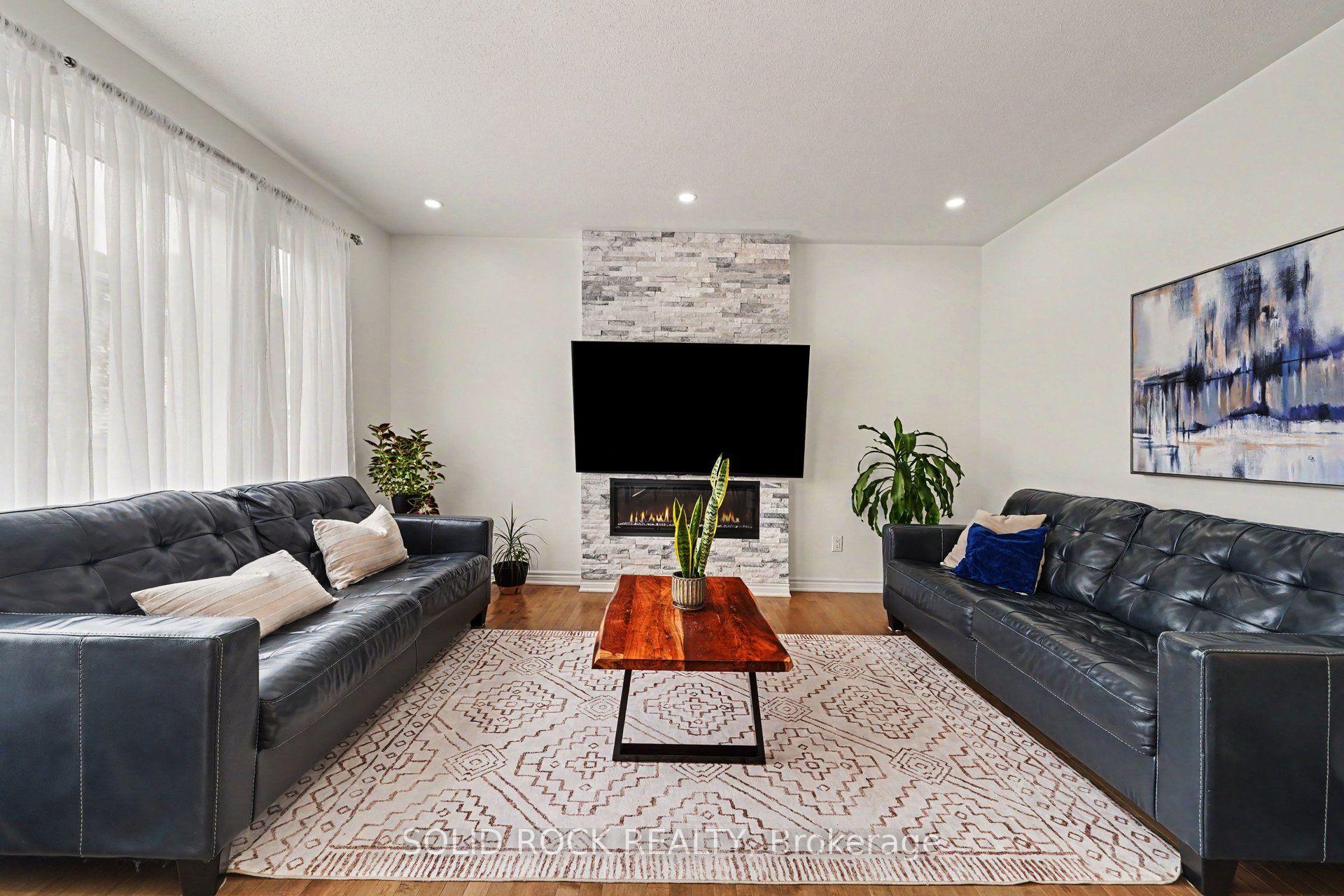 Photo 10 of 1011 Carden Lane, Ottawa, Chapel Hill South - Orleans Village — HOMEH