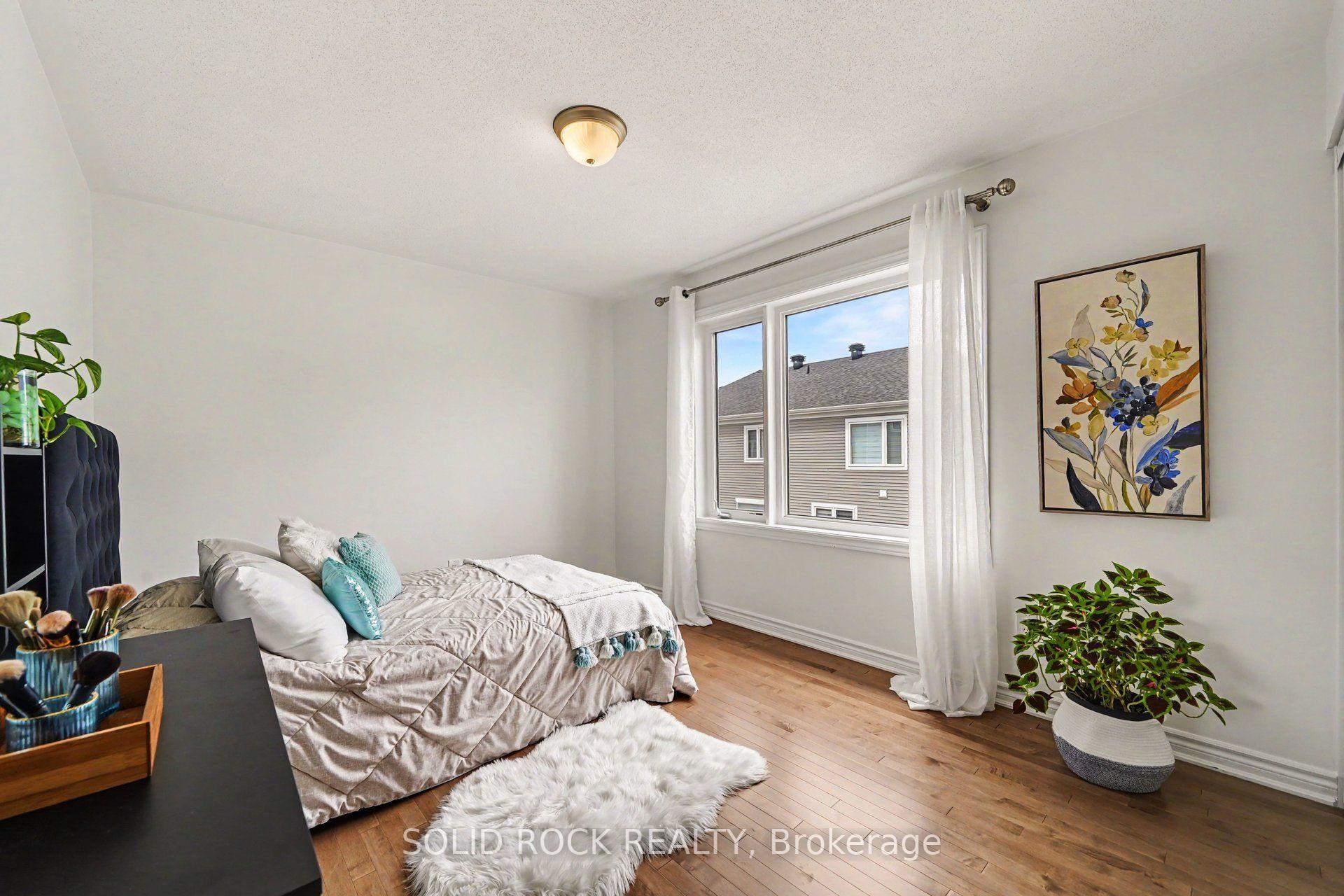 Photo 22 of 1011 Carden Lane, Ottawa, Chapel Hill South - Orleans Village — HOMEH