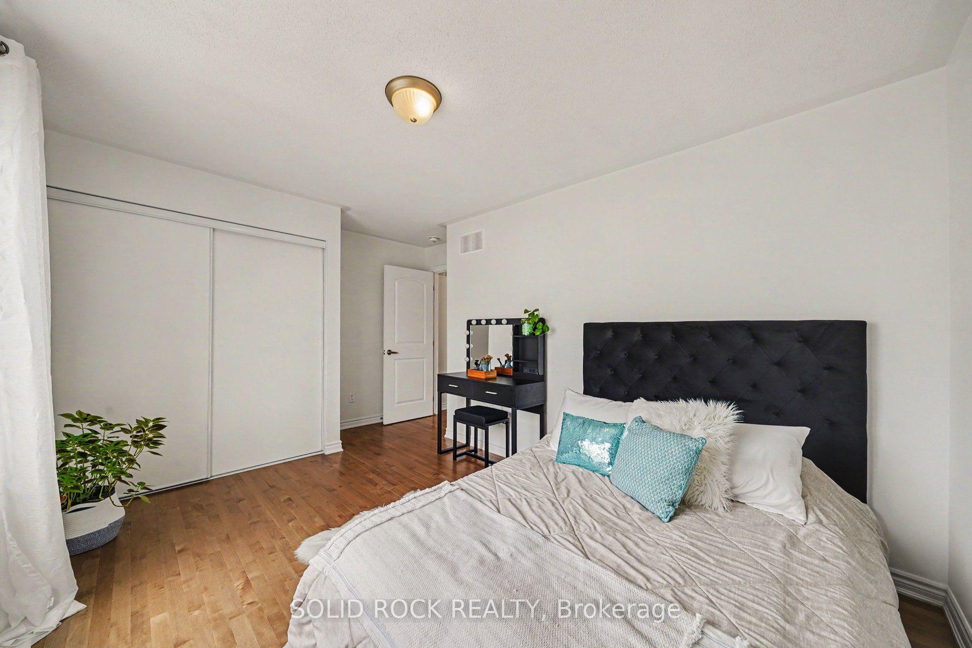 Photo 23 of 1011 Carden Lane, Ottawa, Chapel Hill South - Orleans Village — HOMEH