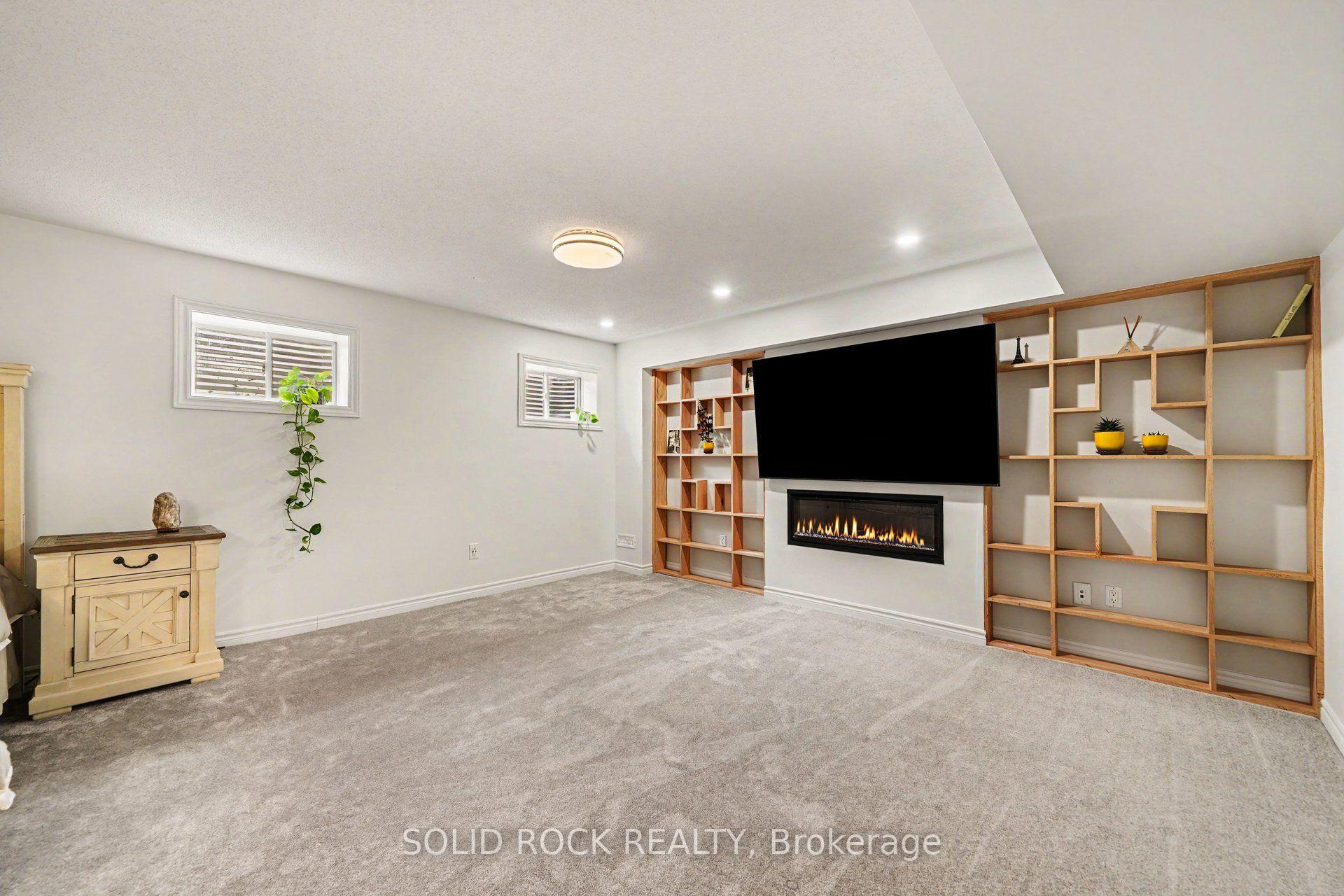 Photo 36 of 1011 Carden Lane, Ottawa, Chapel Hill South - Orleans Village — HOMEH