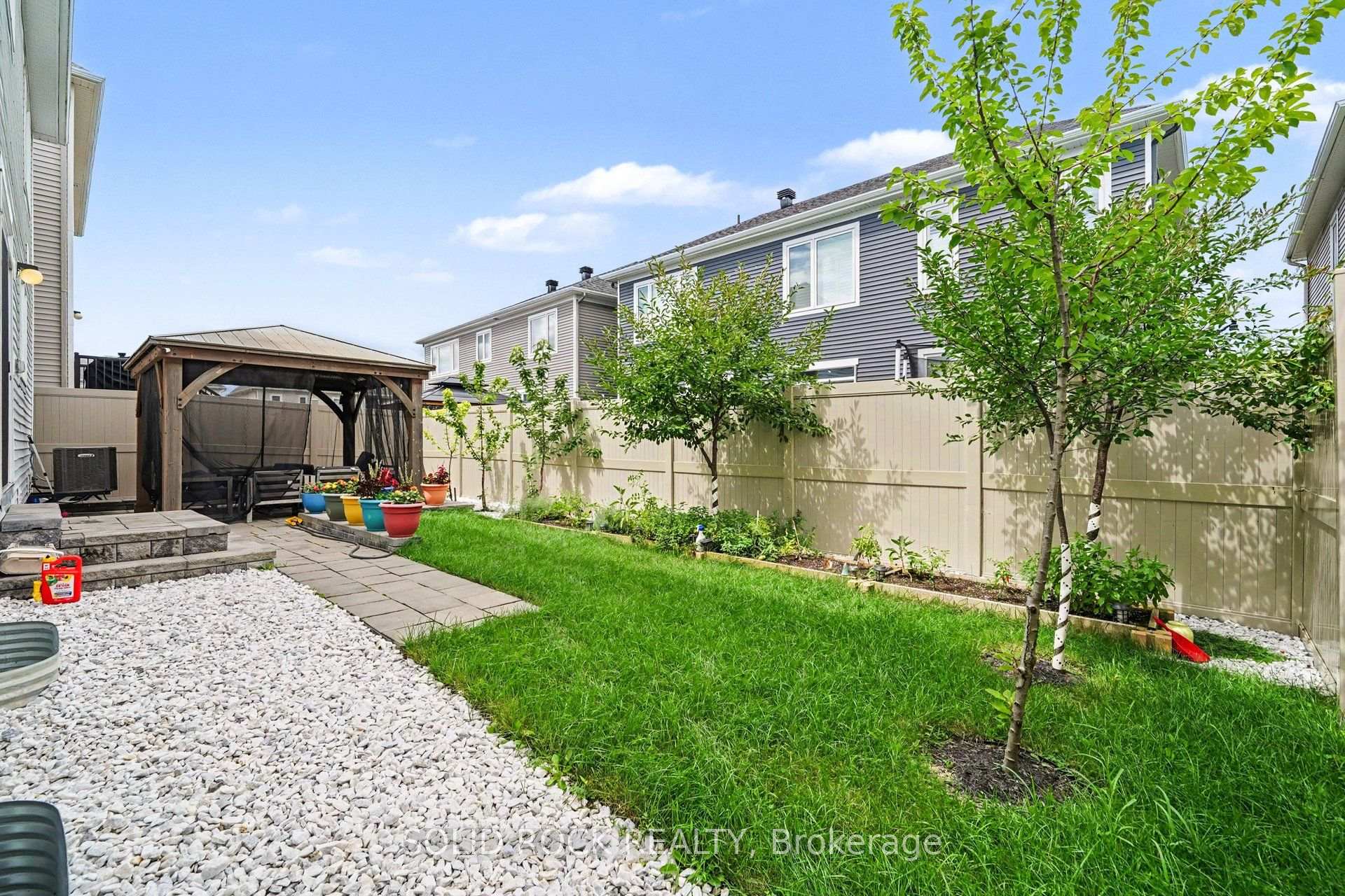 Photo 45 of 1011 Carden Lane, Ottawa, Chapel Hill South - Orleans Village — HOMEH