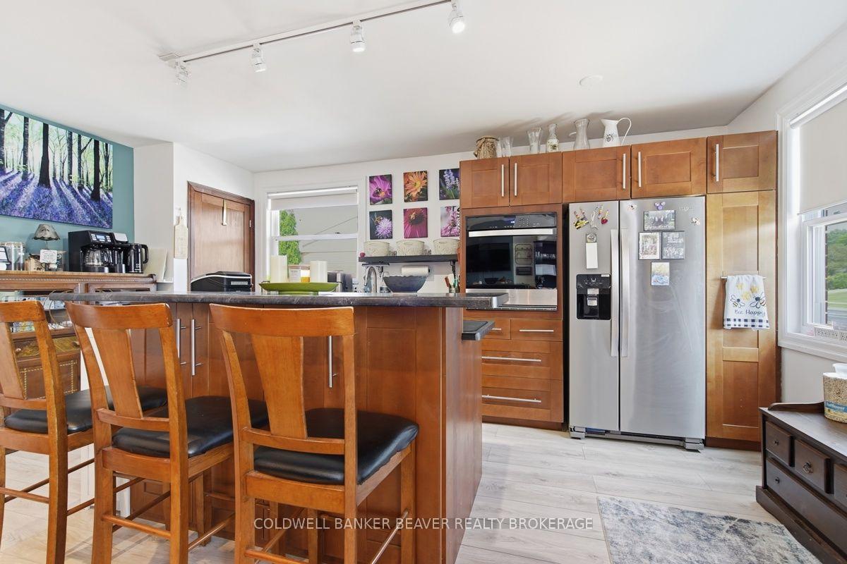 Photo 6 of 172 Fairview Avenue, St. Thomas — HOMEH