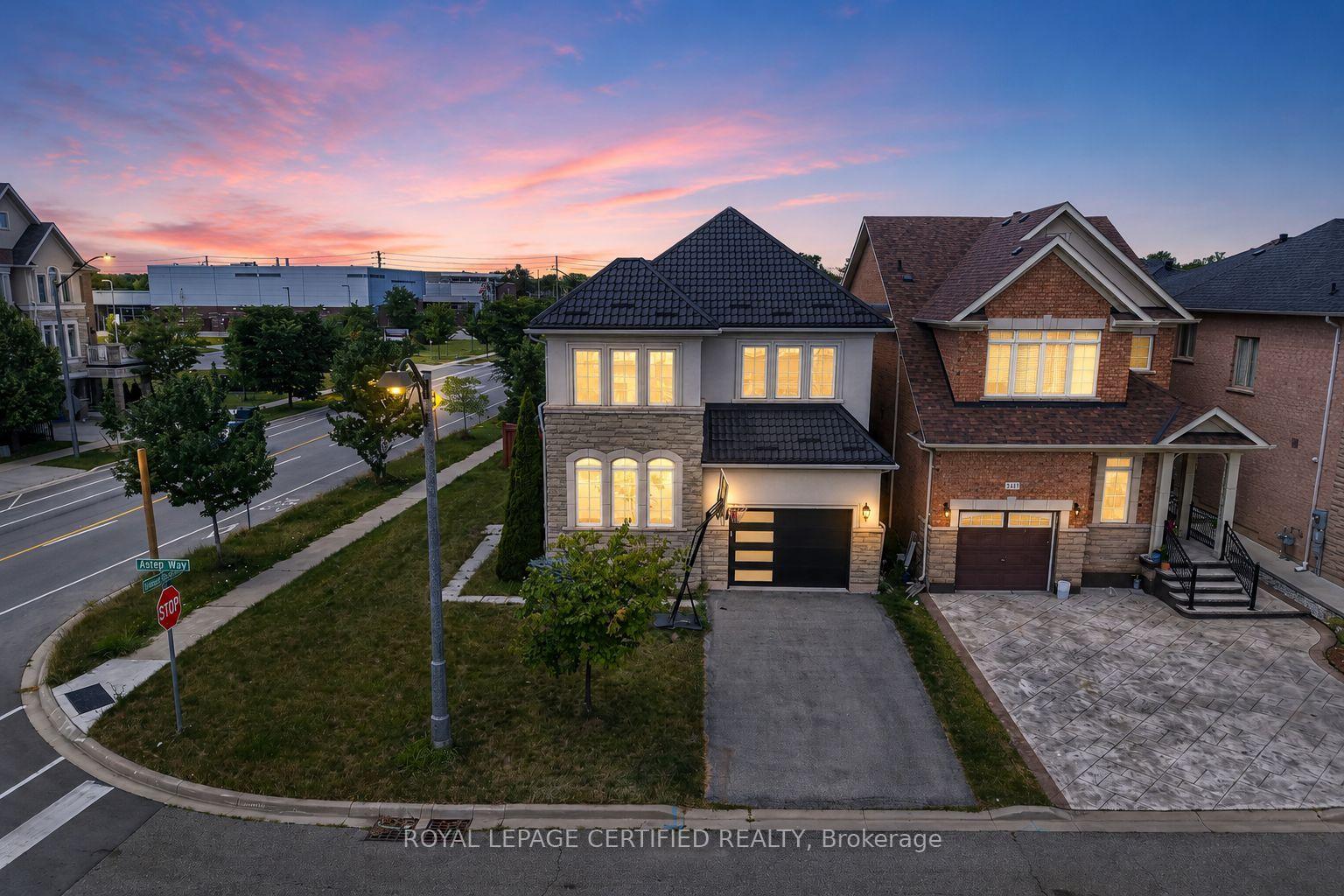 Front of 2561 Grand Oak Trail