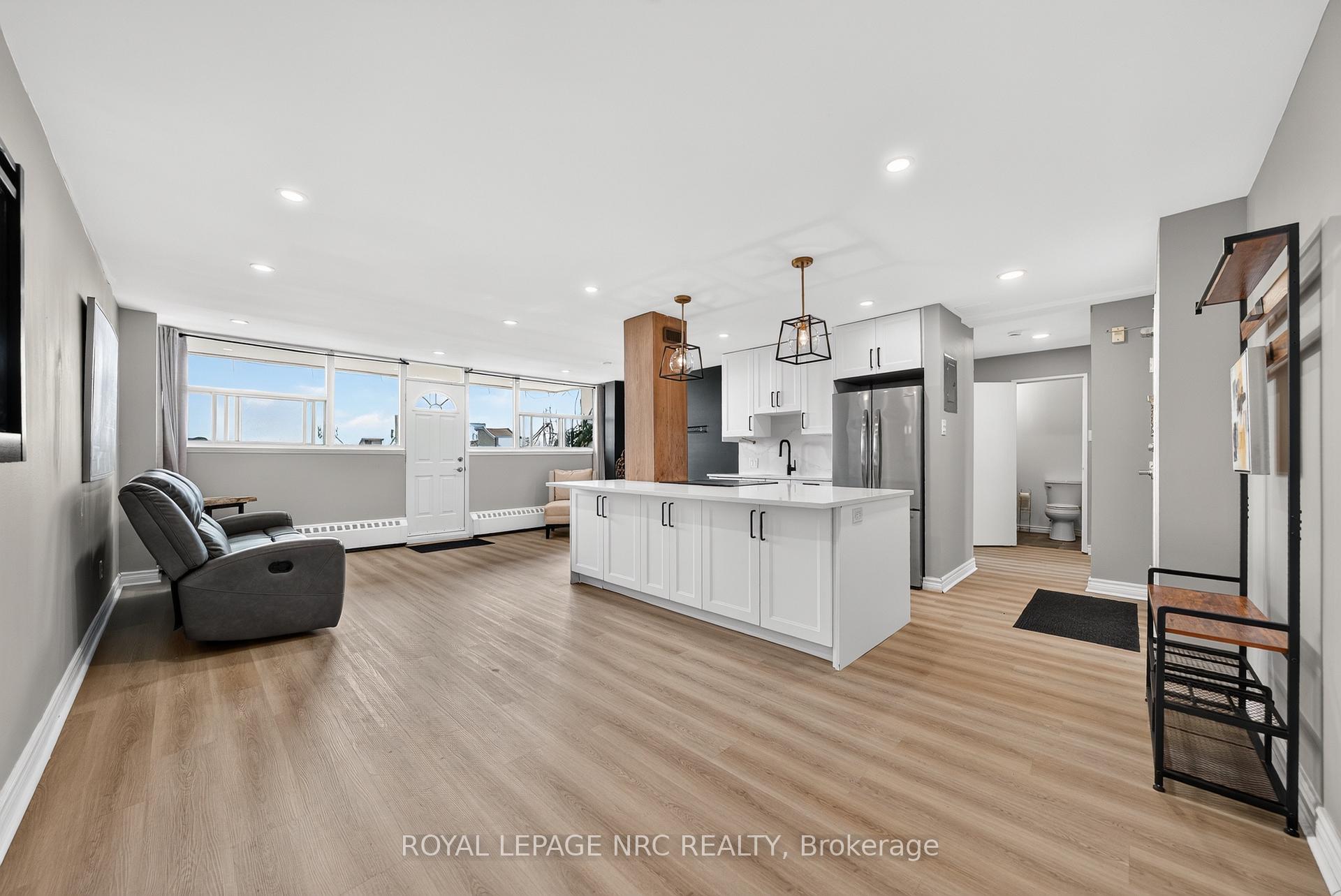 Photo 5 of Unit 1510, 215 Glenridge Avenue, St. Catharines, Glendale/Glenridge — HOMEH