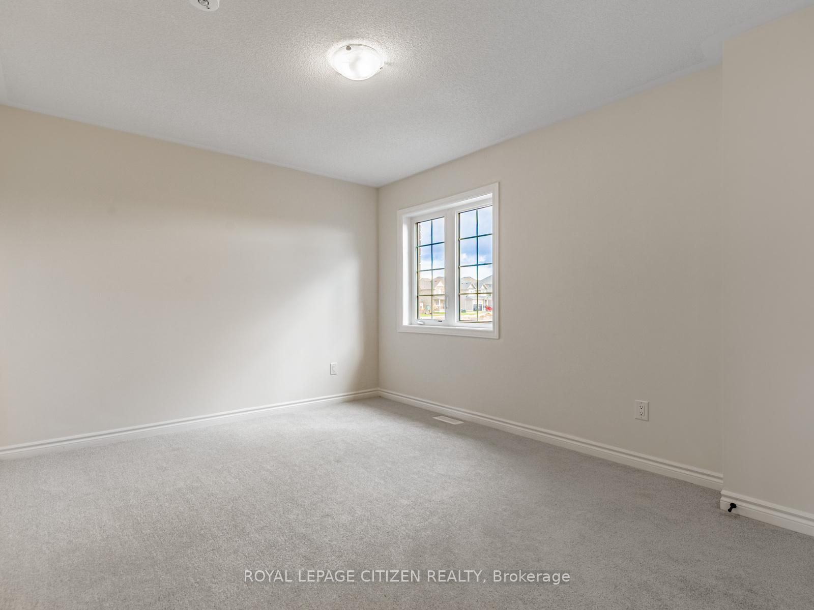 Photo 19 of 63 Fenn Crescent, New Tecumseth, Alliston — HOMEH