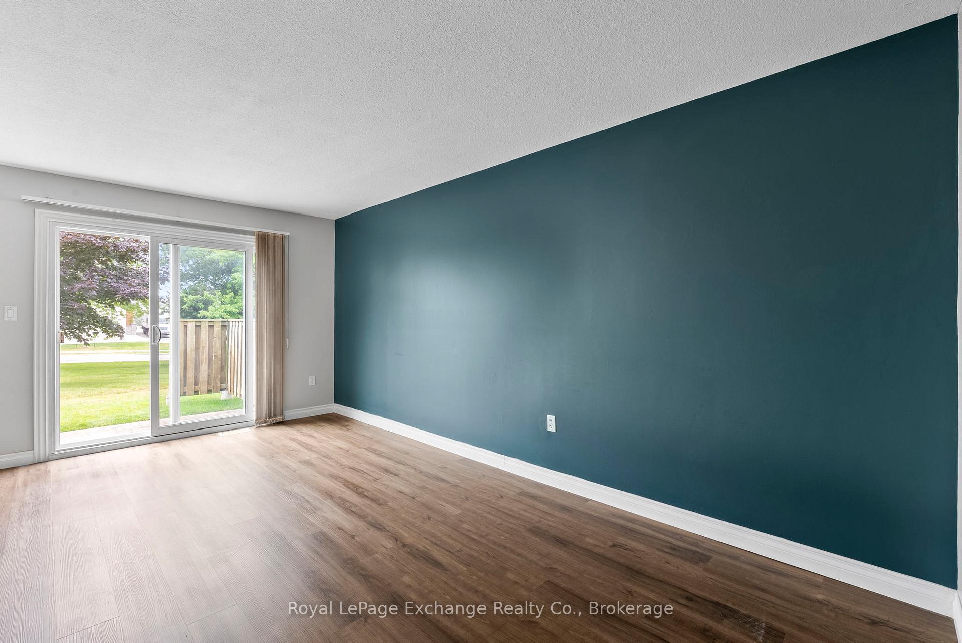 Photo 7 of Unit 41, 41 Philip Place, Kincardine — HOMEH