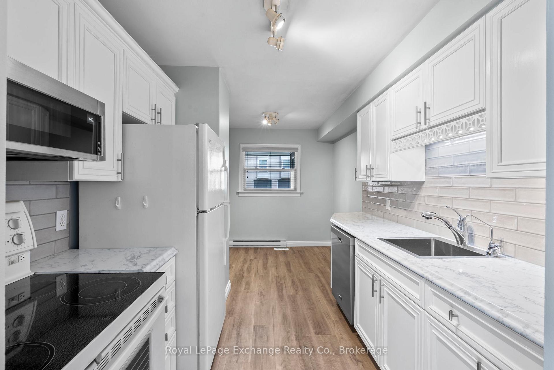 Photo 11 of Unit 41, 41 Philip Place, Kincardine — HOMEH