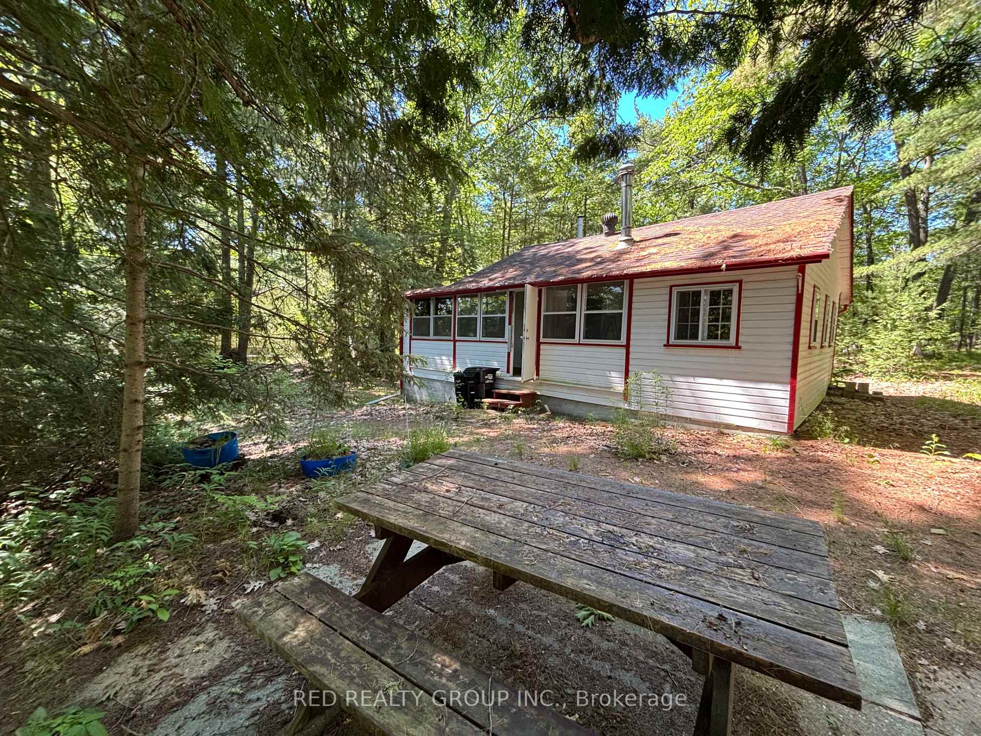 Photo 3 of 195 Sunnidale Road S, Wasaga Beach — HOMEH