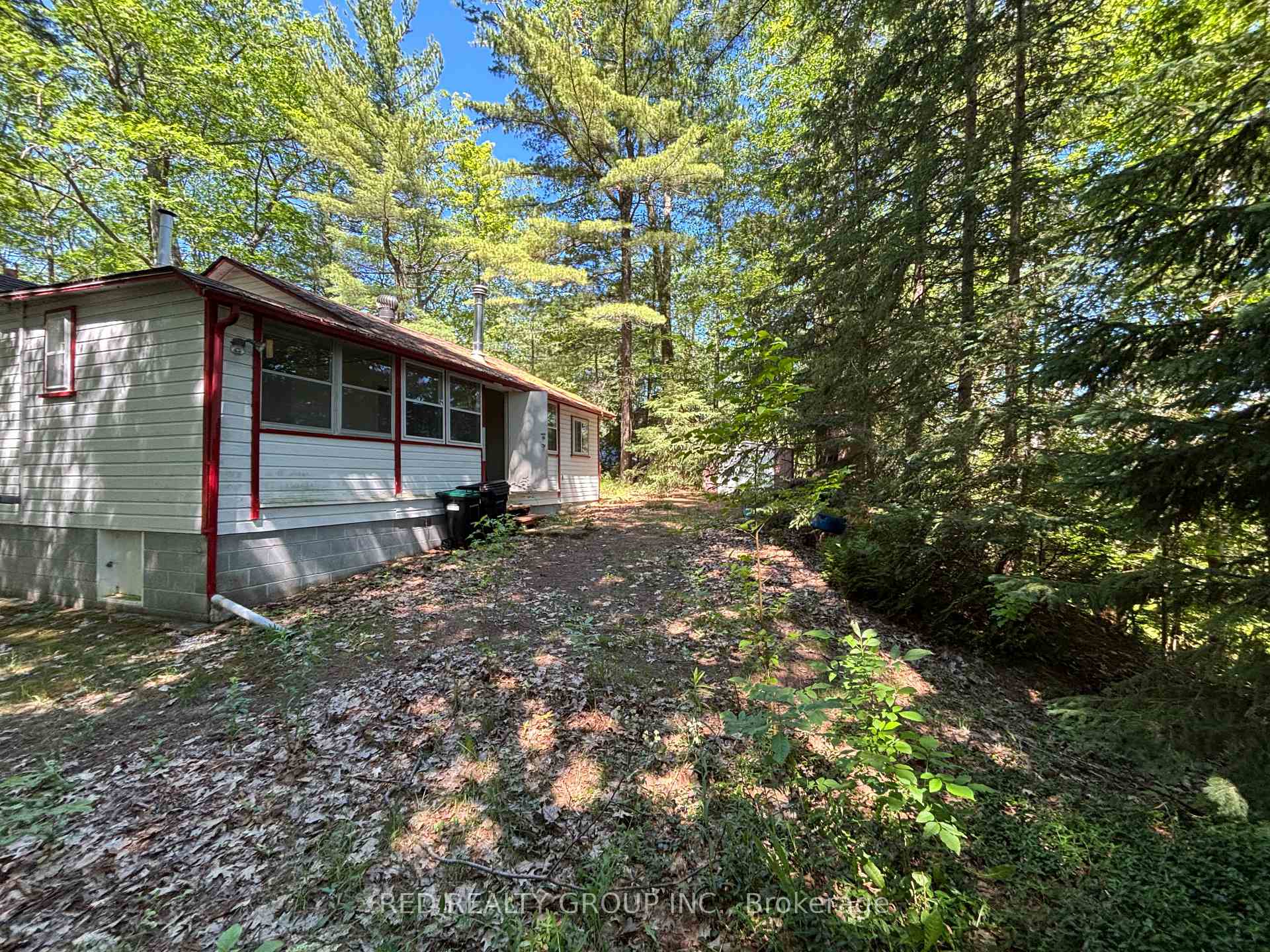 Photo 18 of 195 Sunnidale Road S, Wasaga Beach — HOMEH