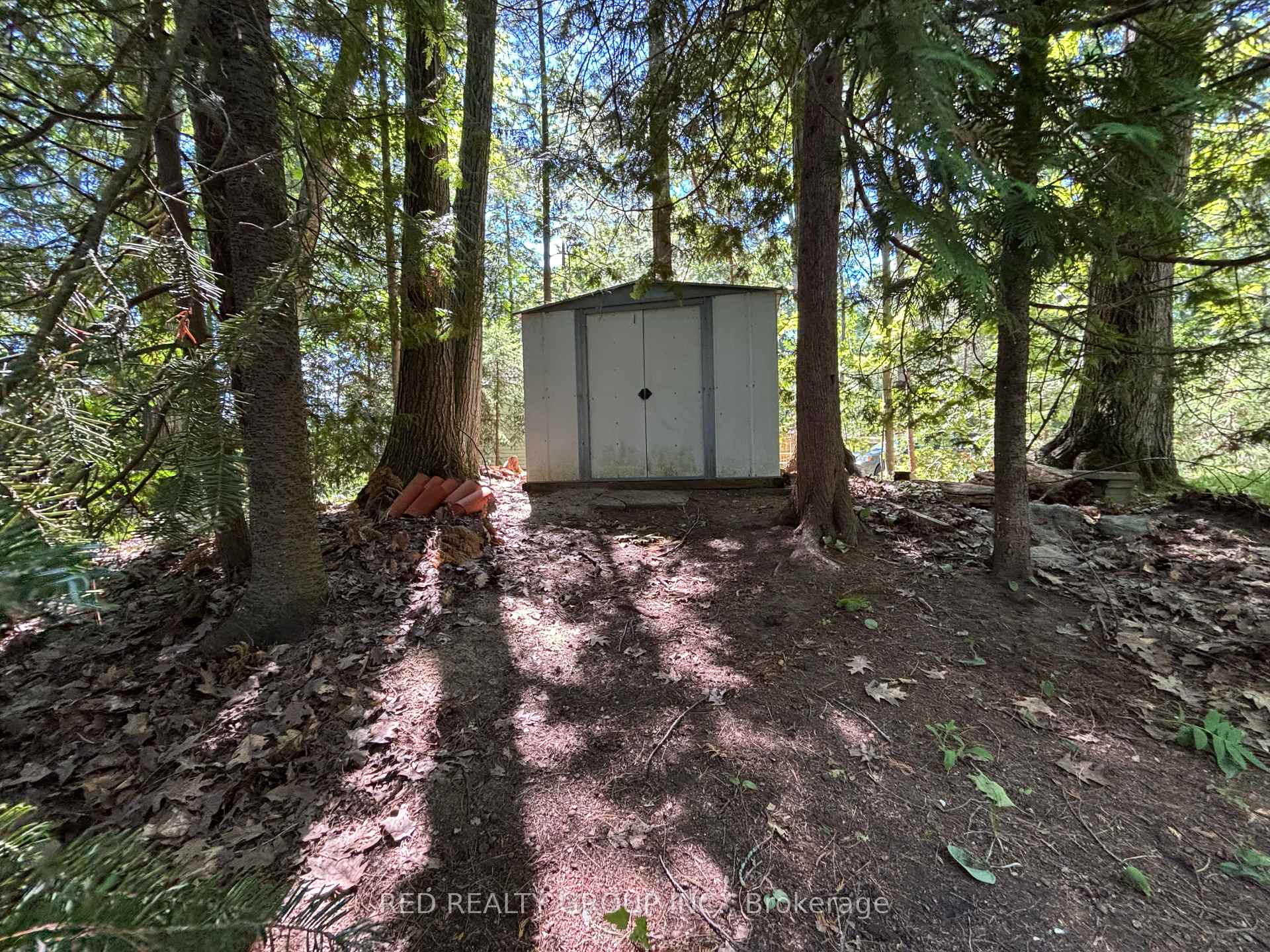 Photo 19 of 195 Sunnidale Road S, Wasaga Beach — HOMEH