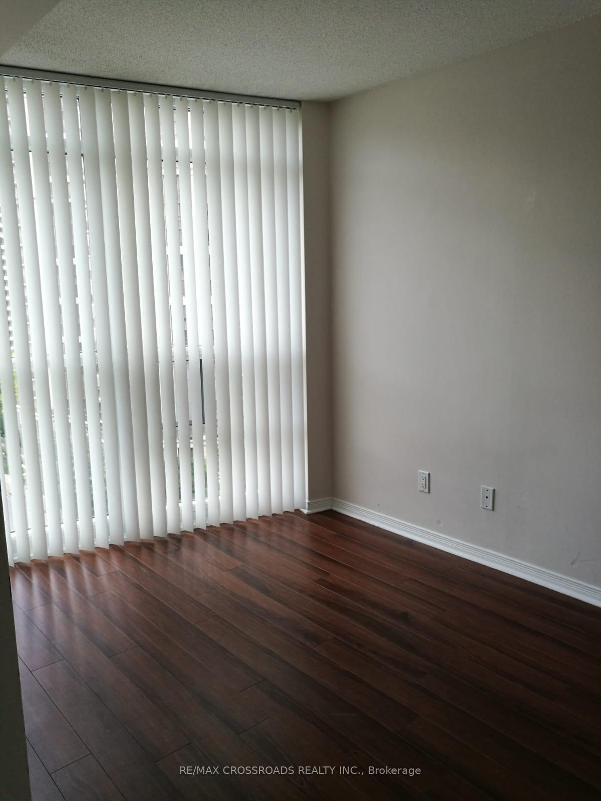 Photo 19 of Unit 1001, 30 Harrison Garden Boulevard, North York, Willowdale East — HOMEH