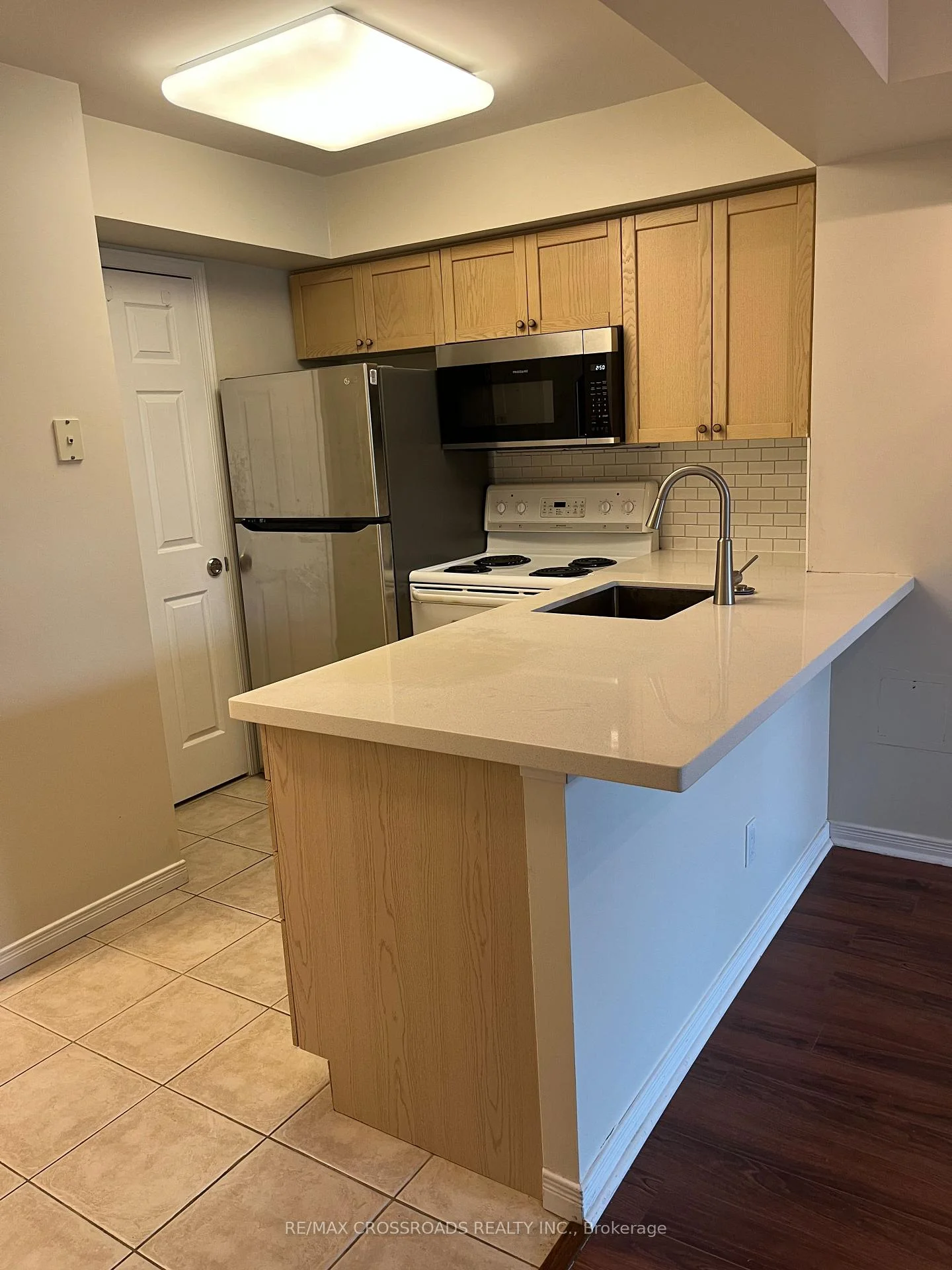 Photo 14 of Unit 1001, 30 Harrison Garden Boulevard, North York, Willowdale East — HOMEH