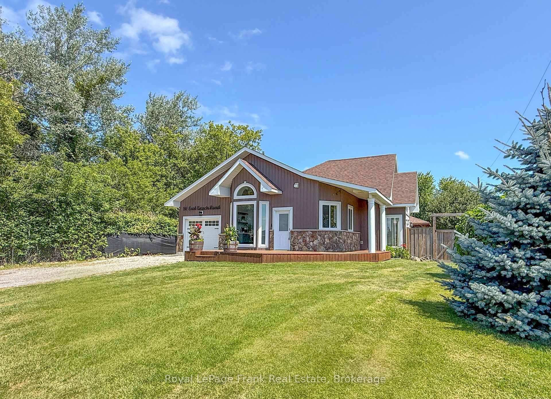 Photo 11 of 86 East Beach Road, Clarington, Bowmanville — HOMEH