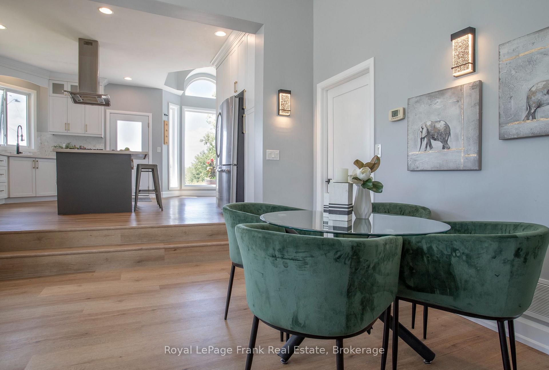Photo 20 of 86 East Beach Road, Clarington, Bowmanville — HOMEH