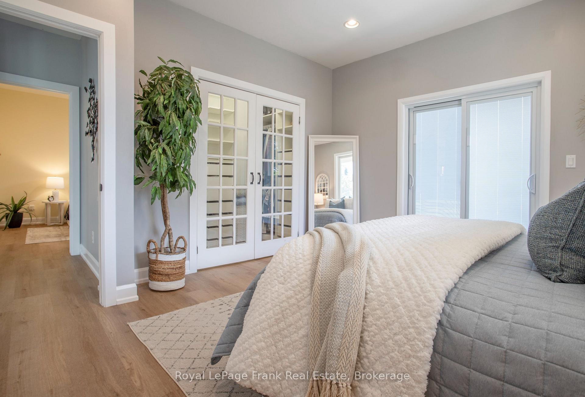 Photo 29 of 86 East Beach Road, Clarington, Bowmanville — HOMEH
