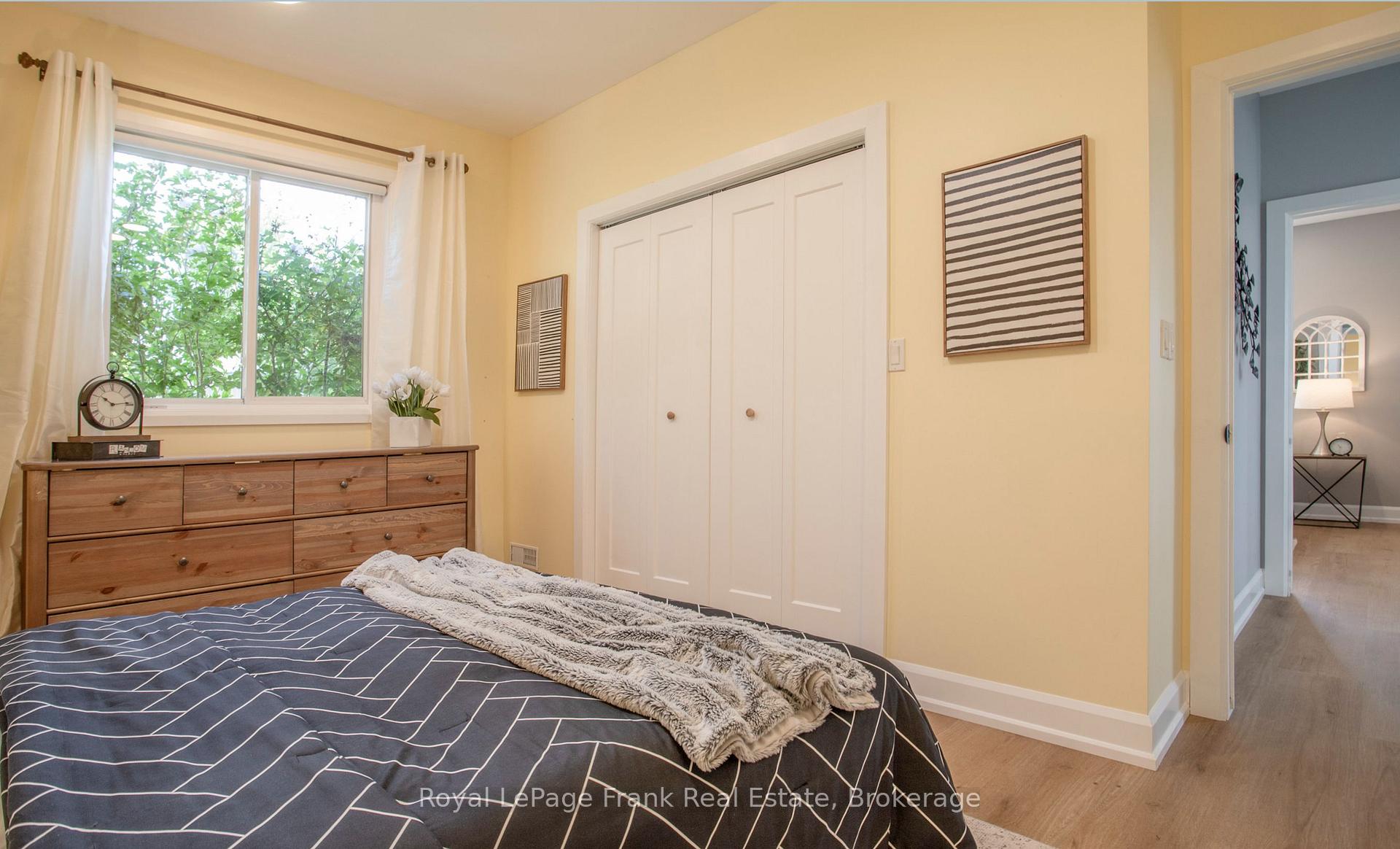 Photo 31 of 86 East Beach Road, Clarington, Bowmanville — HOMEH