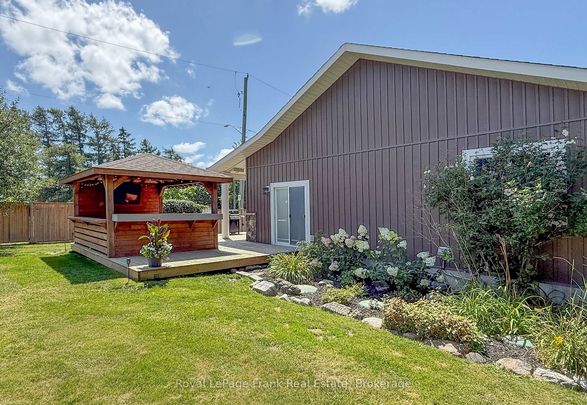 Photo 41 of 86 East Beach Road, Clarington, Bowmanville — HOMEH