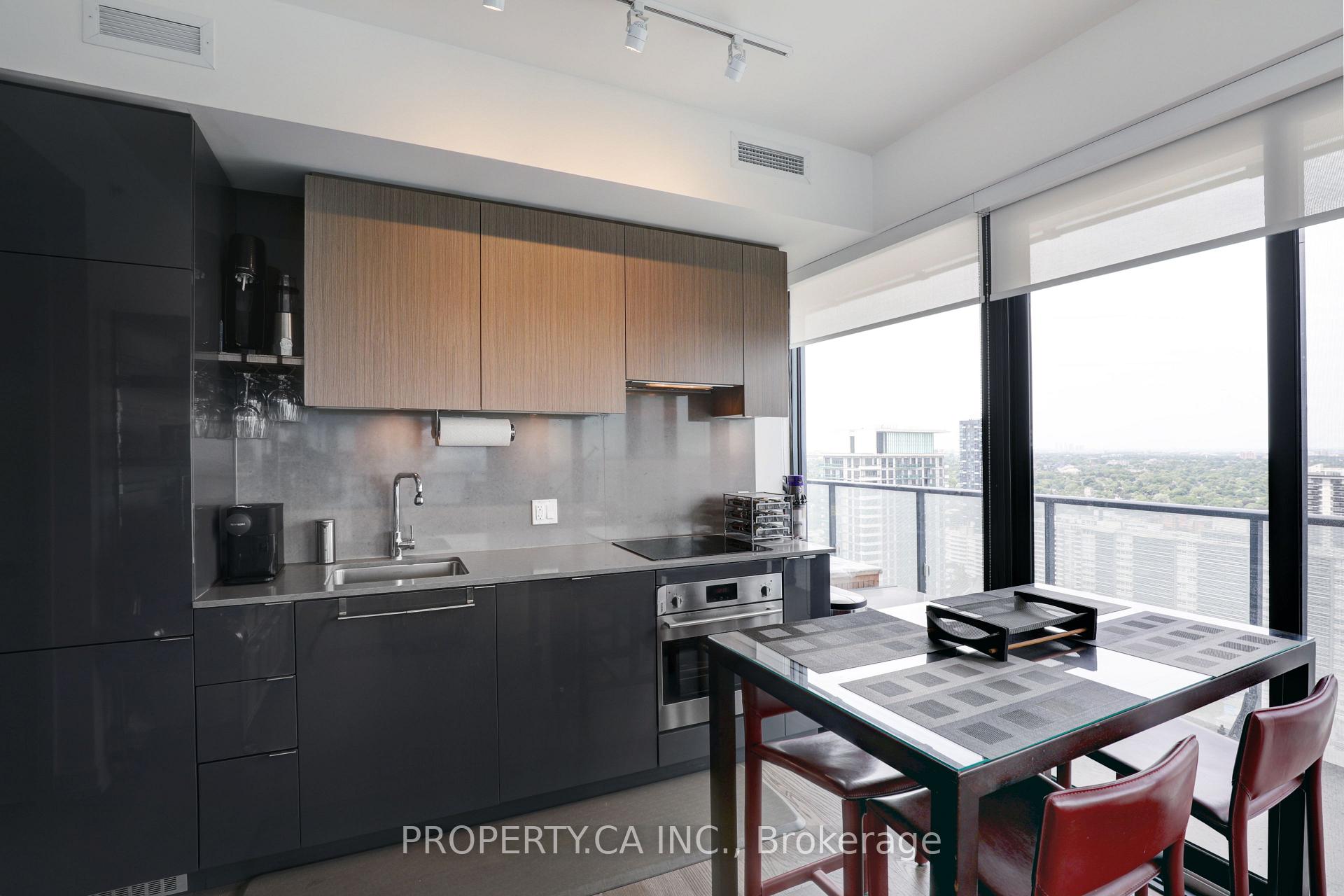 Photo 12 of Unit 3004, 161 Roehampton Avenue, Toronto, Mount Pleasant West — HOMEH
