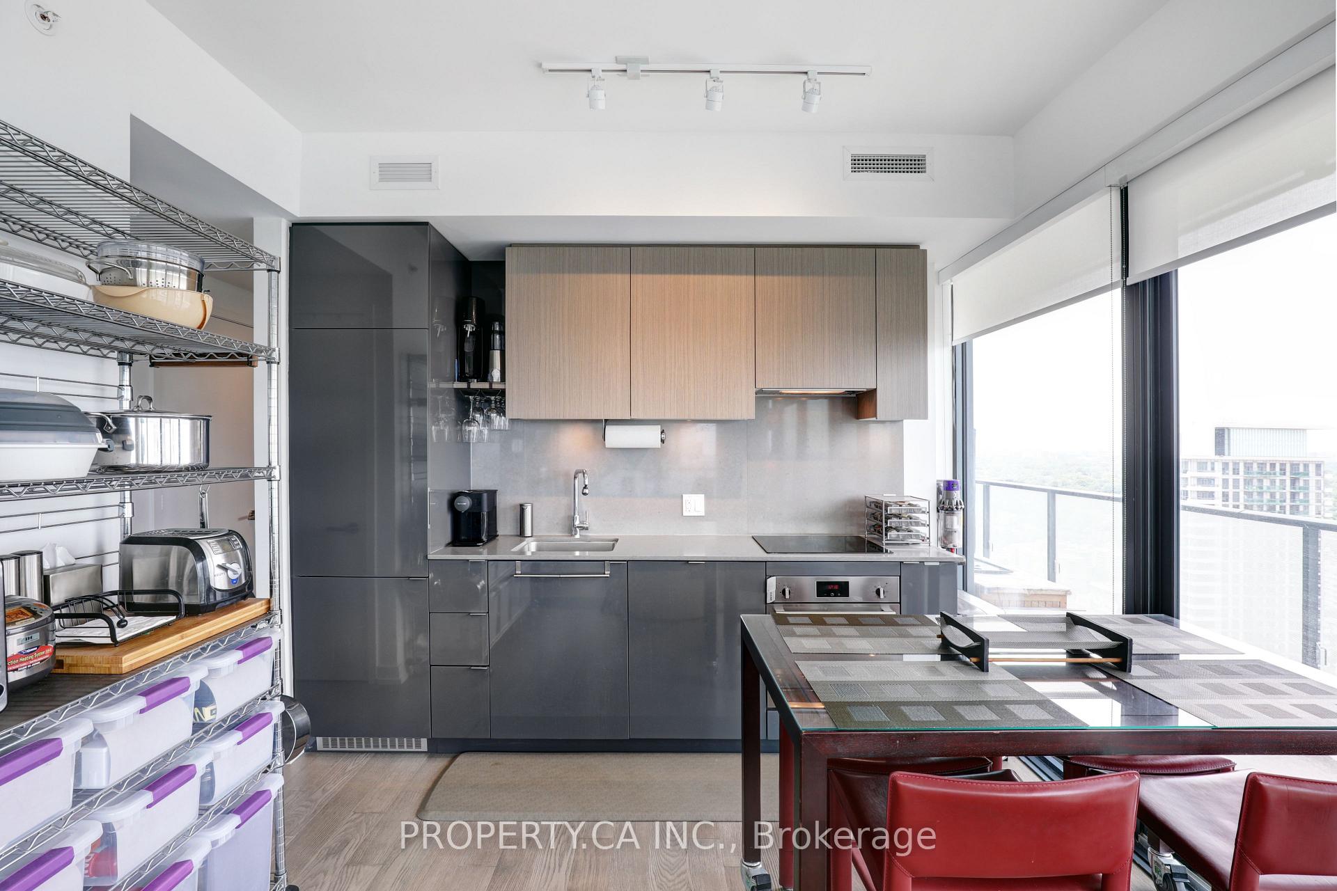 Photo 13 of Unit 3004, 161 Roehampton Avenue, Toronto, Mount Pleasant West — HOMEH