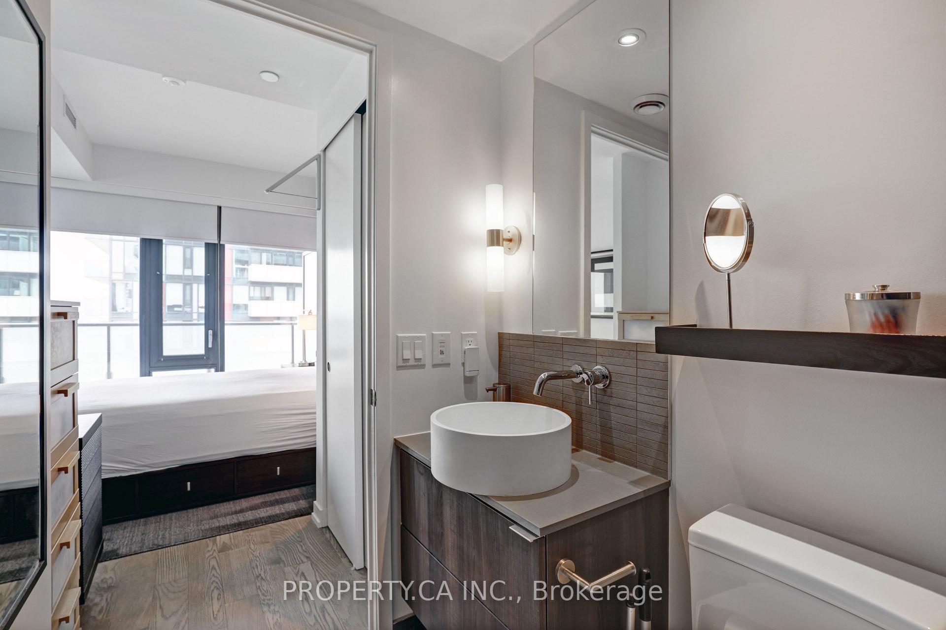 Photo 22 of Unit 3004, 161 Roehampton Avenue, Toronto, Mount Pleasant West — HOMEH