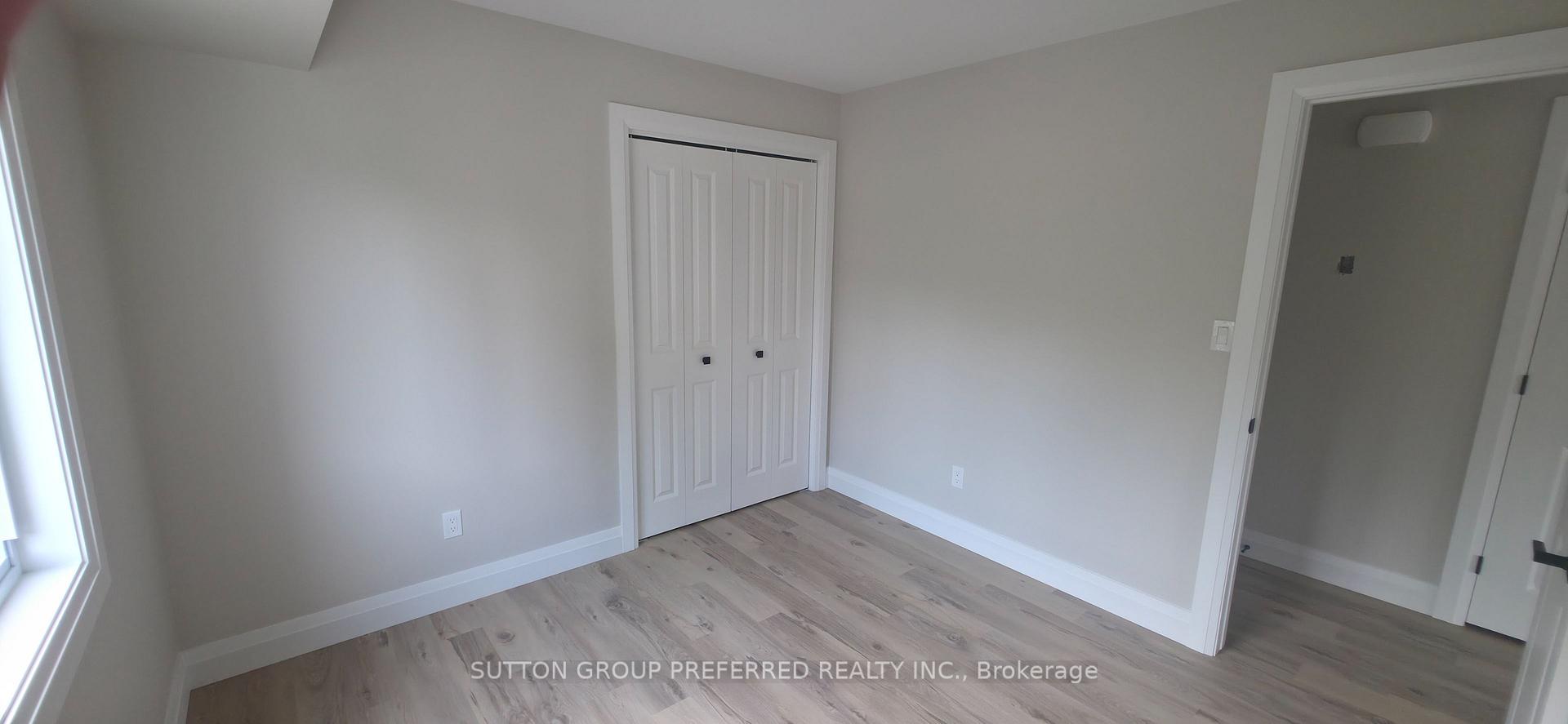 Photo 14 of Unit 2, 118 Scott Street, Strathroy-Caradoc, SE — HOMEH