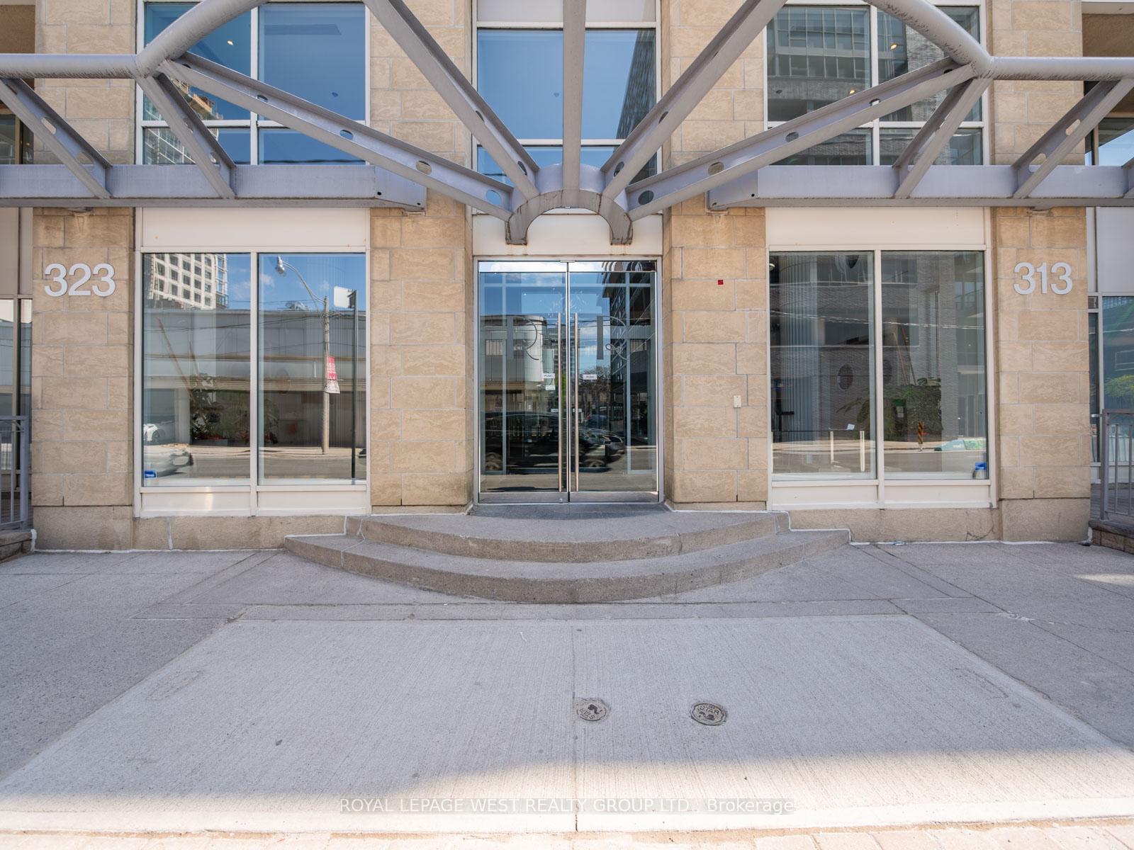 Photo 3 of Unit 1453, 313 Richmond Street E, Toronto, Moss Park — HOMEH