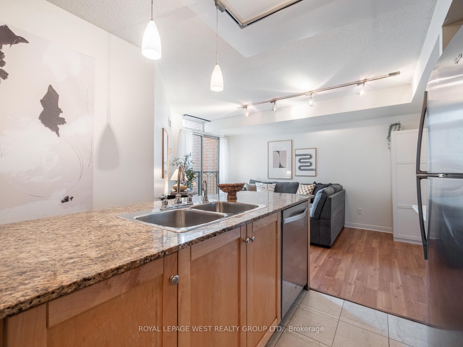 Photo 15 of Unit 1453, 313 Richmond Street E, Toronto, Moss Park — HOMEH