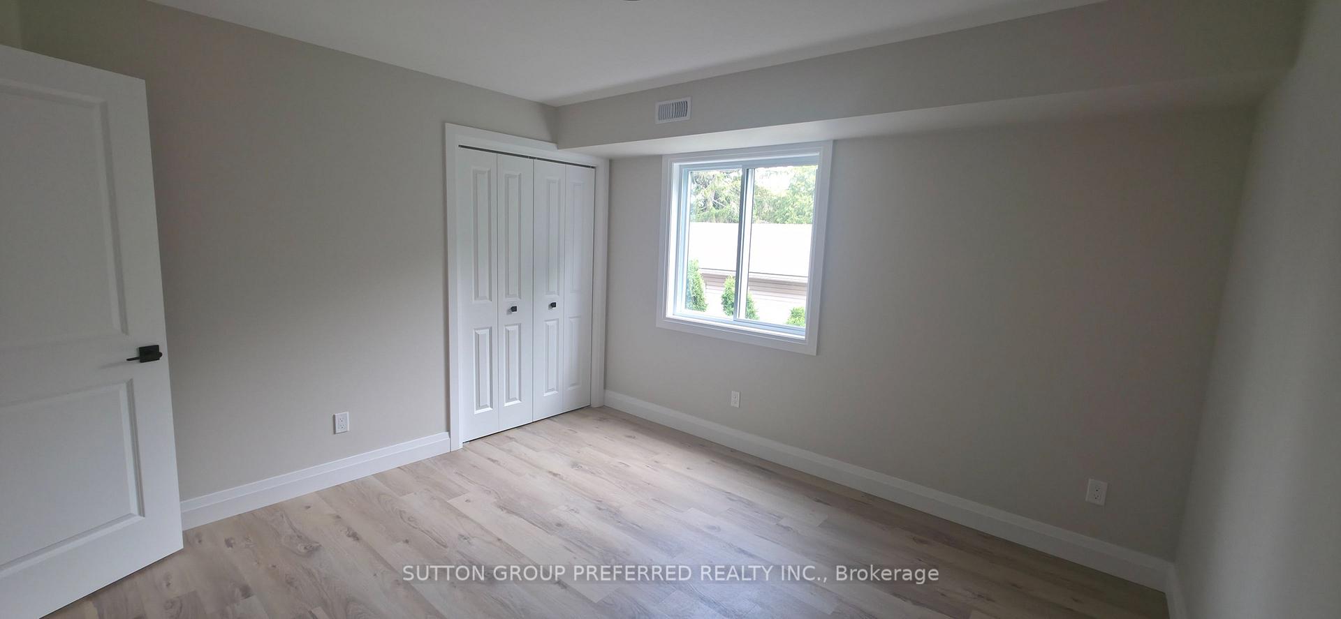 Photo 8 of Unit 3, 118 Scott Street, Strathroy-Caradoc, SE — HOMEH