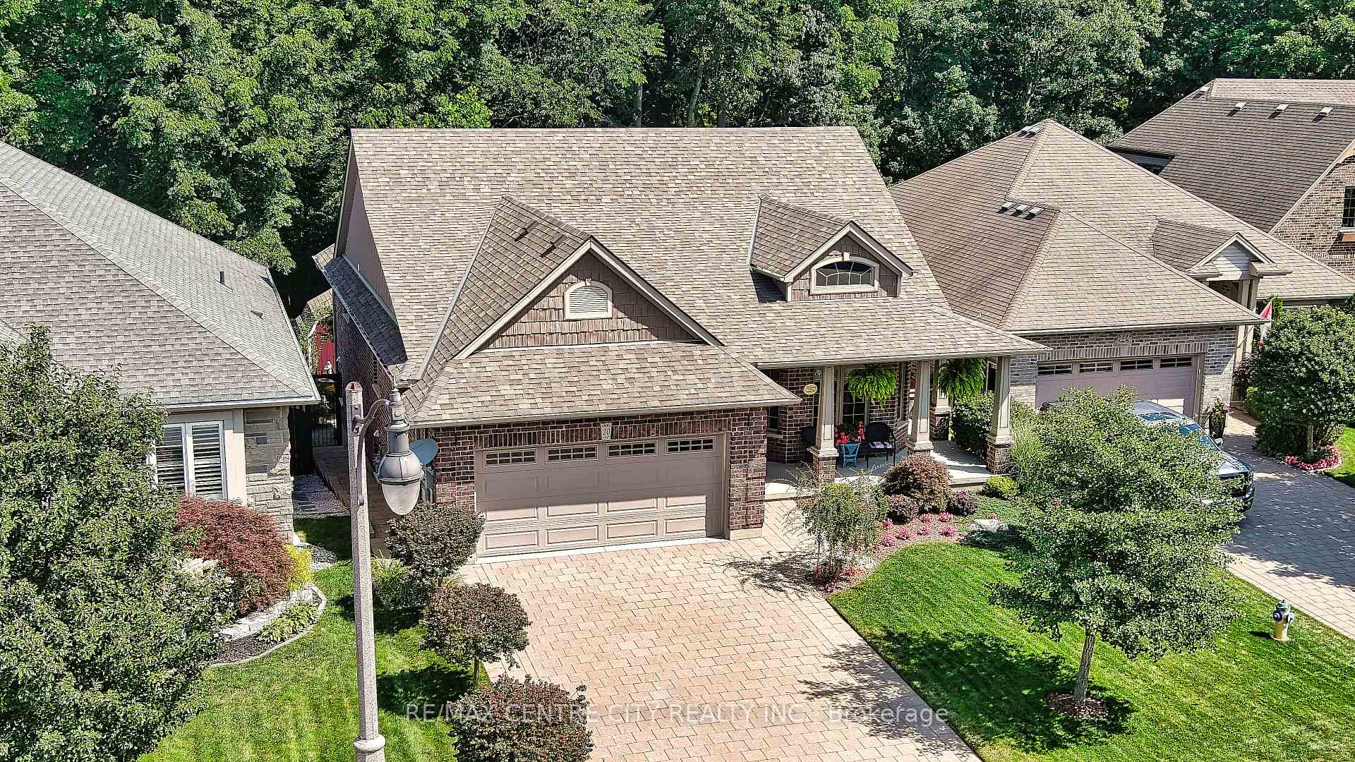 Photo 2 of 20 Ensley Place, Central Elgin, Port Stanley — HOMEH