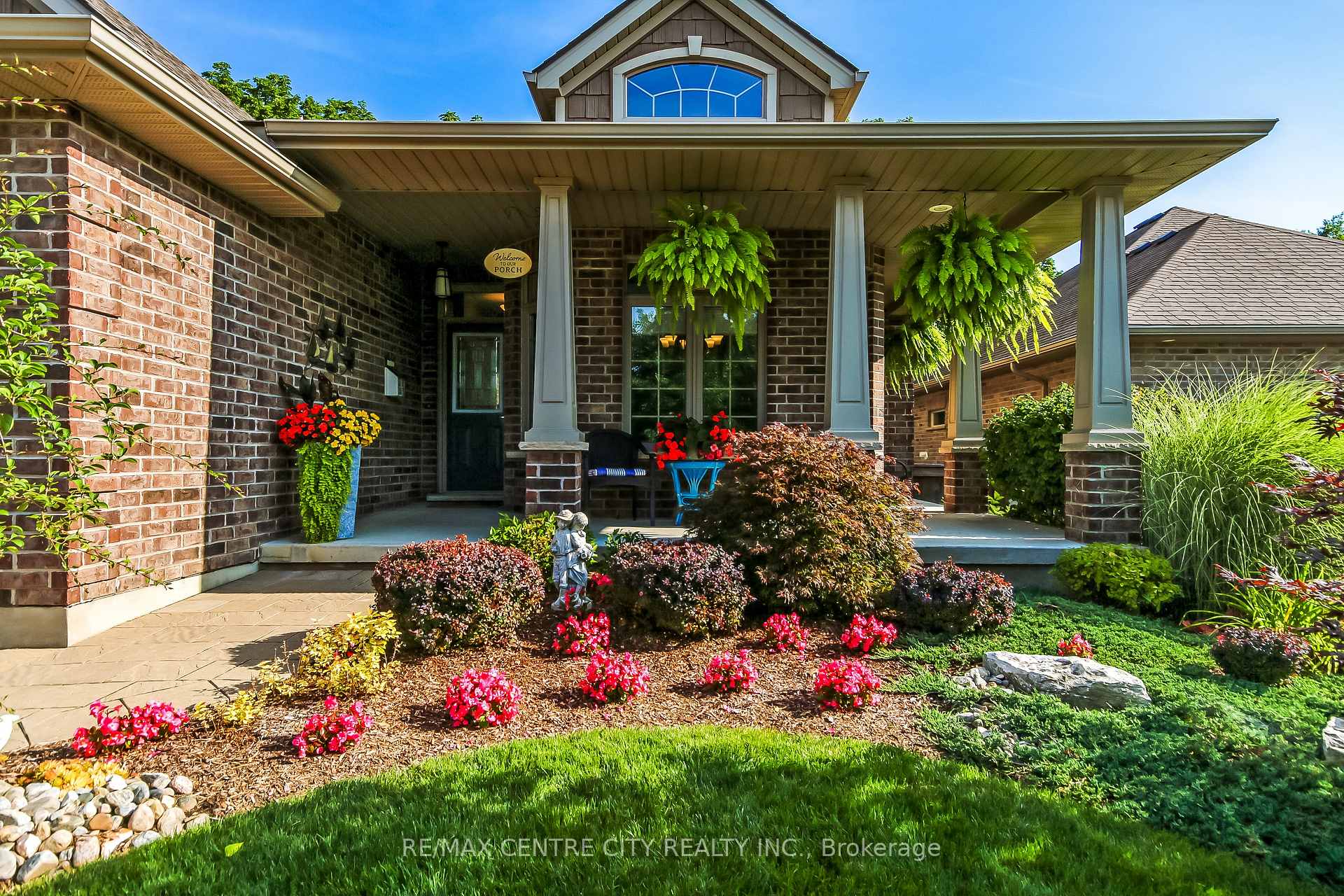 Photo 3 of 20 Ensley Place, Central Elgin, Port Stanley — HOMEH