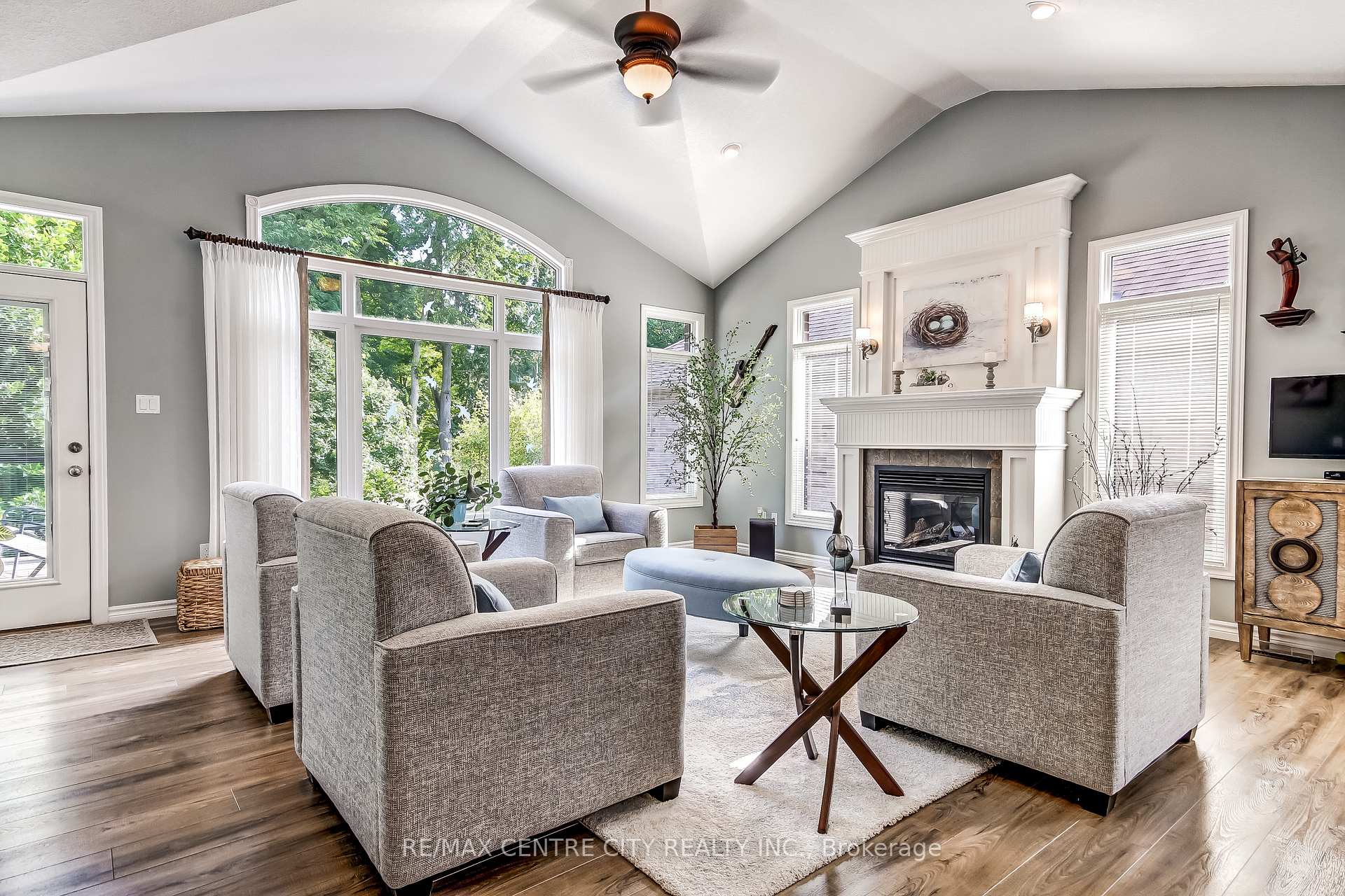 Photo 13 of 20 Ensley Place, Central Elgin, Port Stanley — HOMEH