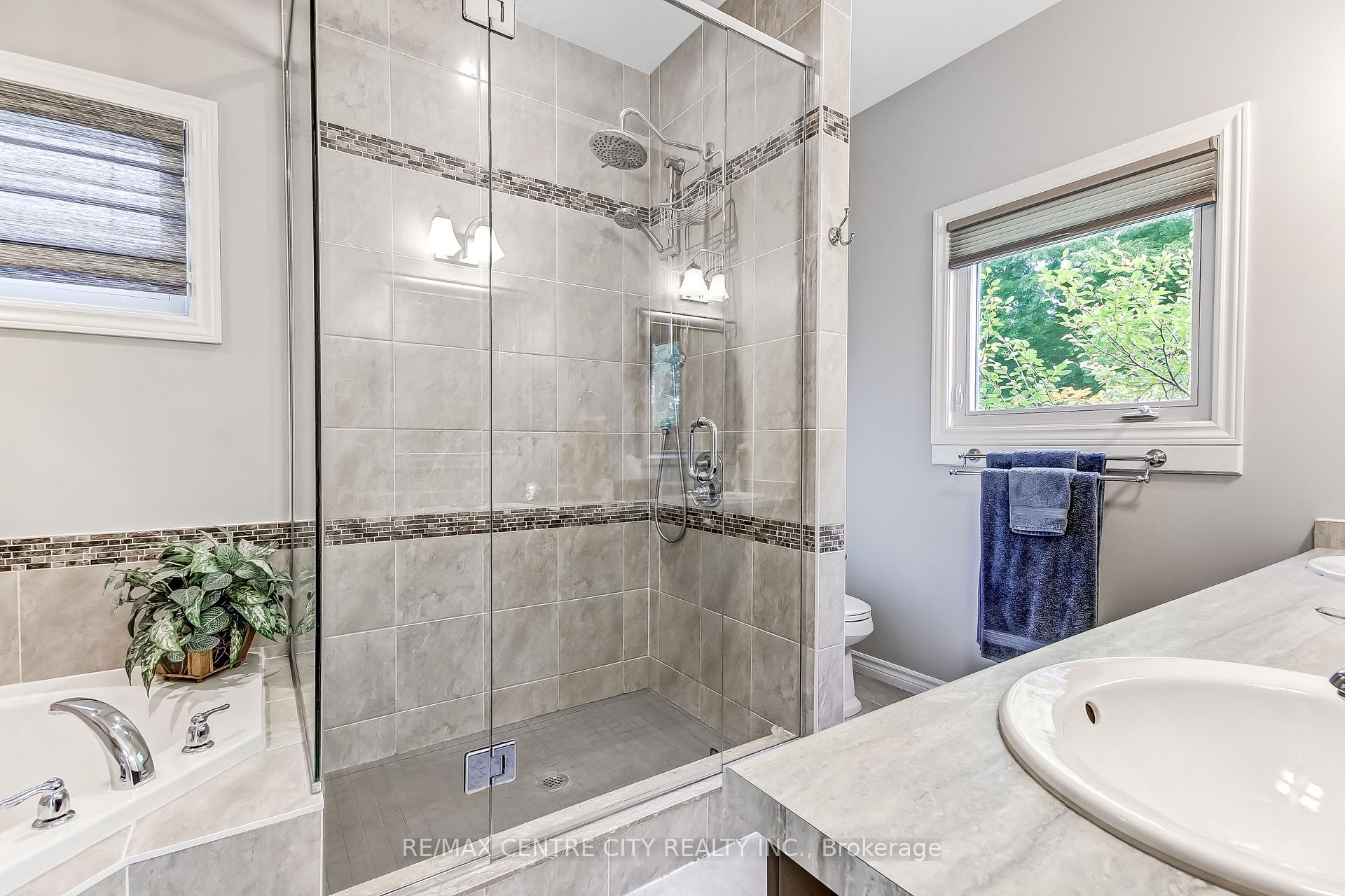 Photo 21 of 20 Ensley Place, Central Elgin, Port Stanley — HOMEH