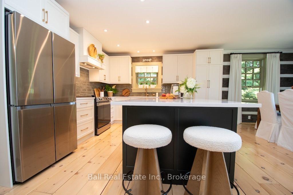 Photo 21 of 2933 Ayotte's Point Lane, Selwyn — HOMEH