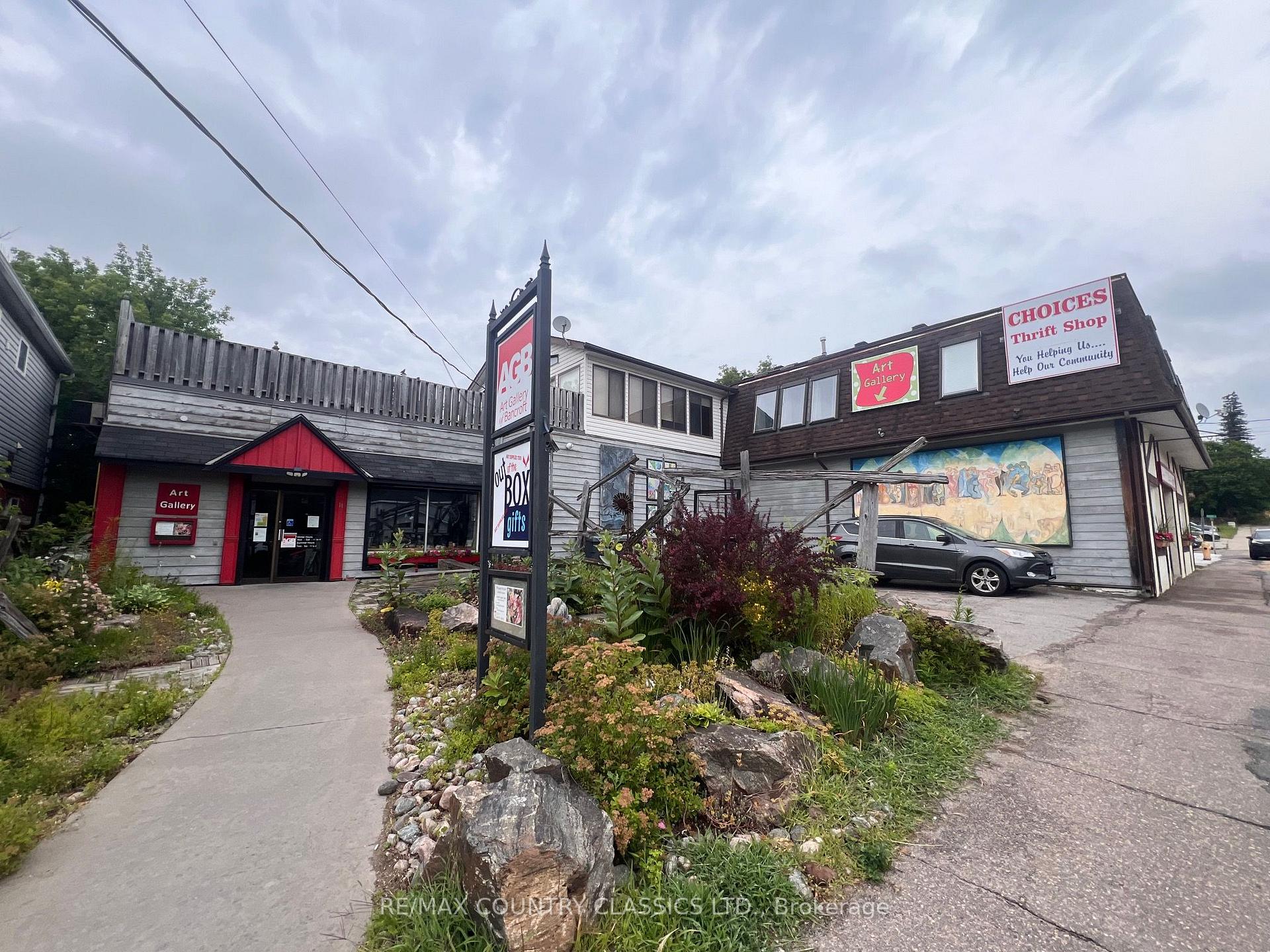 Photo 2 of 10 - 12 Flint Avenue, Bancroft, Bancroft Ward — HOMEH